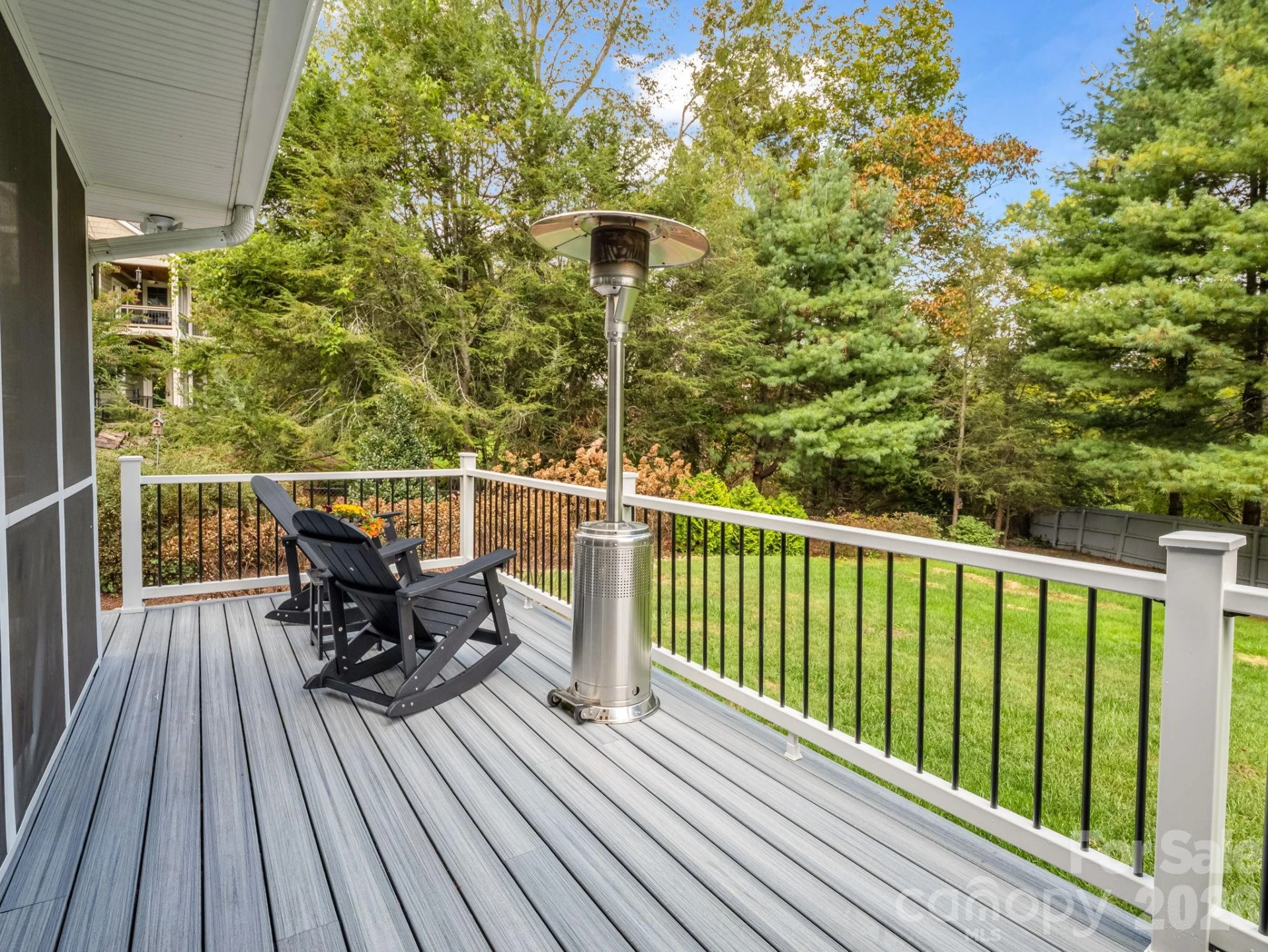 100 Perry Place - Photo 26
