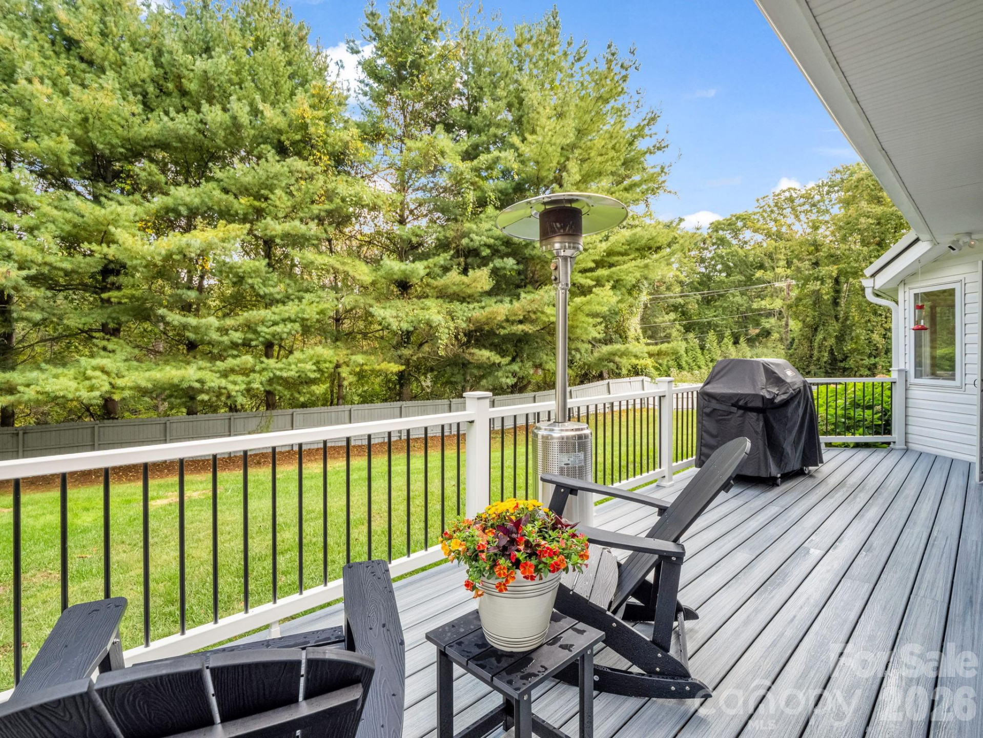 100 Perry Place - Photo 26