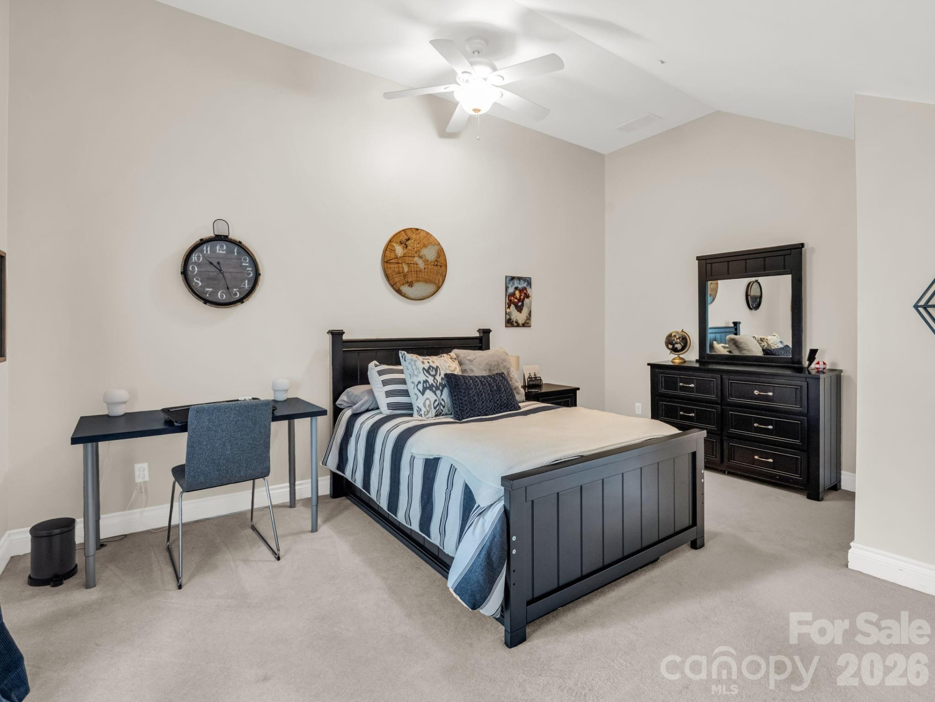 100 Perry Place - Photo 34