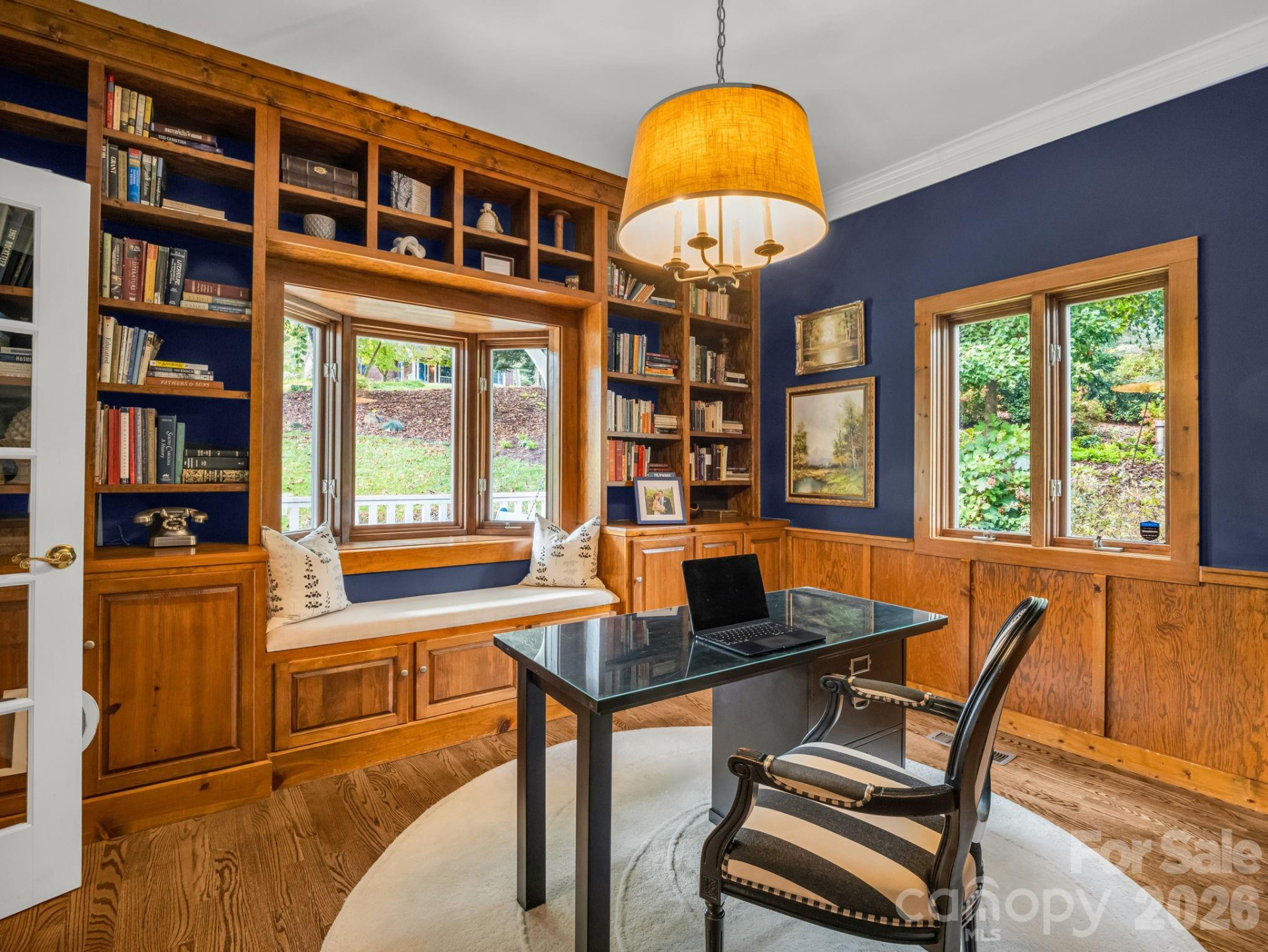 100 Perry Place - Photo 8