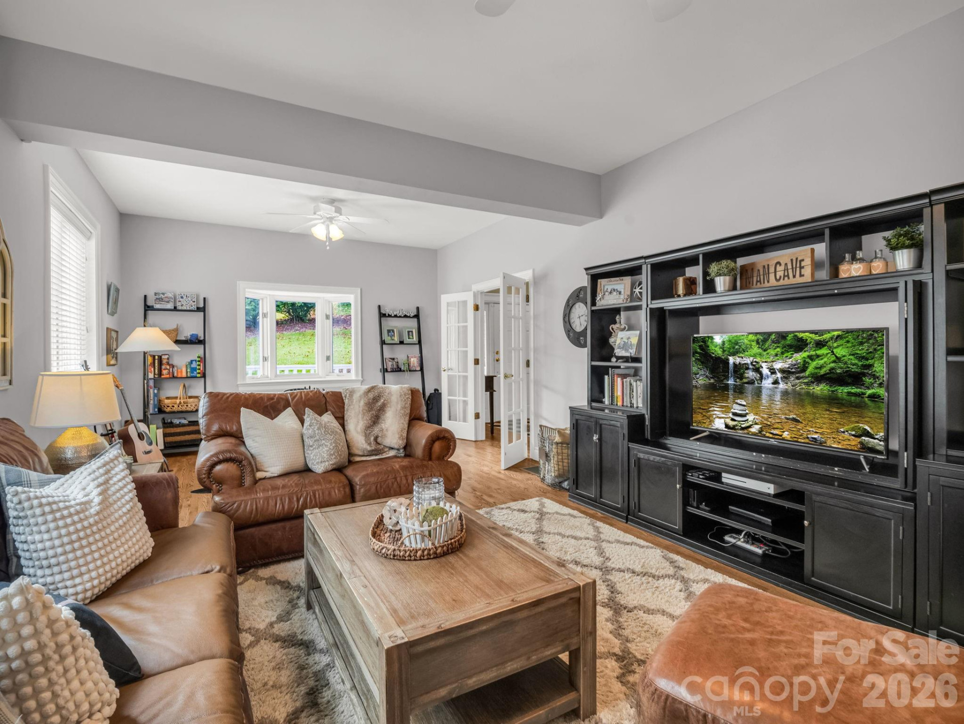 100 Perry Place - Photo 9