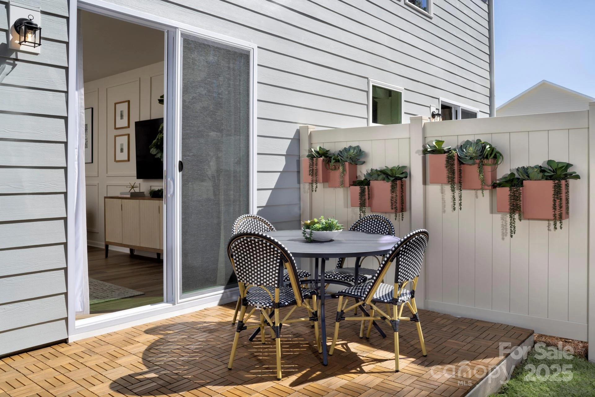 641 Cassidy Court - Photo 15