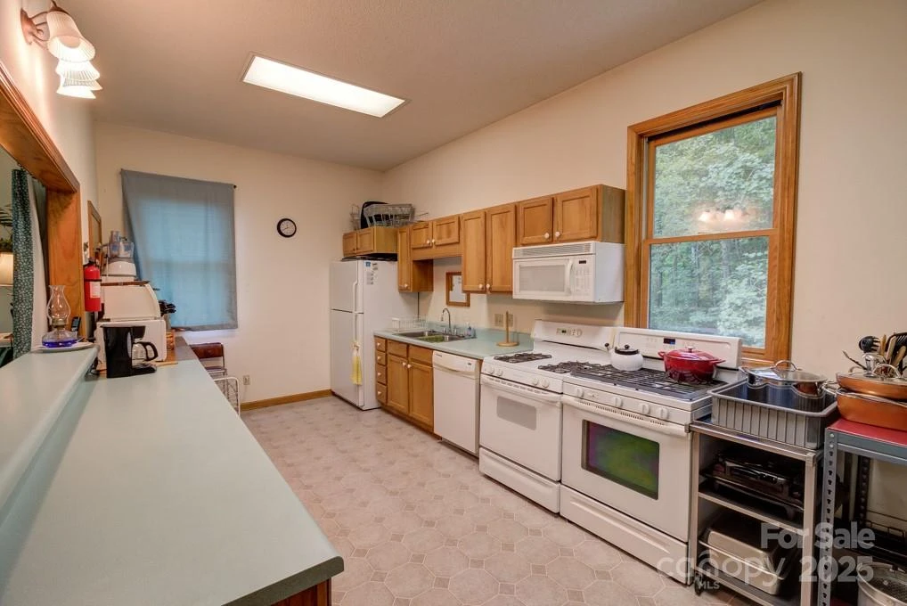 8020 Meadow Fork Road - Photo 33