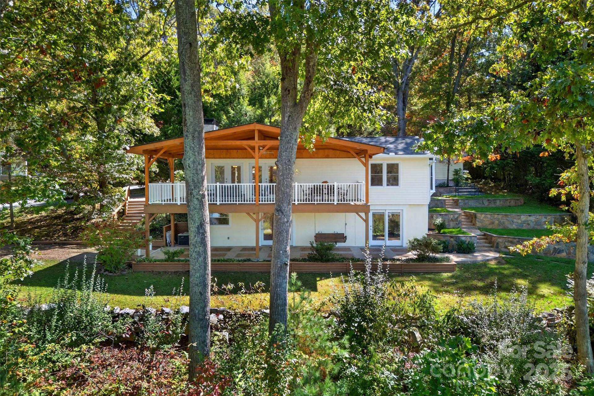 211 Rhododendron Avenue - Photo 3