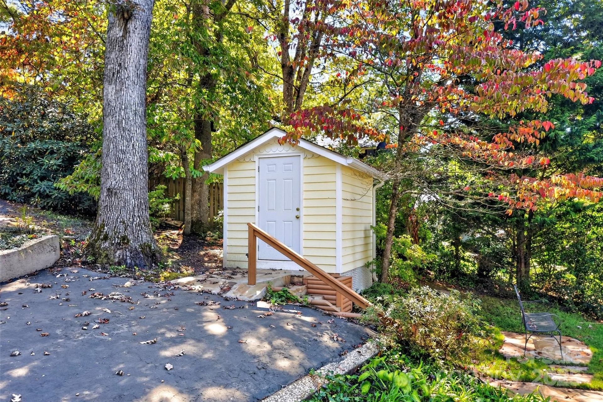 211 Rhododendron Avenue - Photo 41