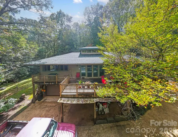 428 Lakeland Drive