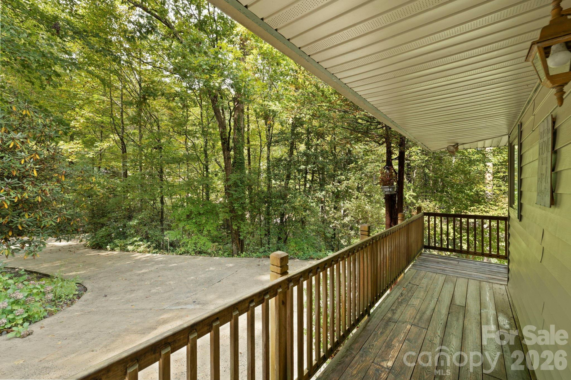 428 Lakeland Drive - Photo 6