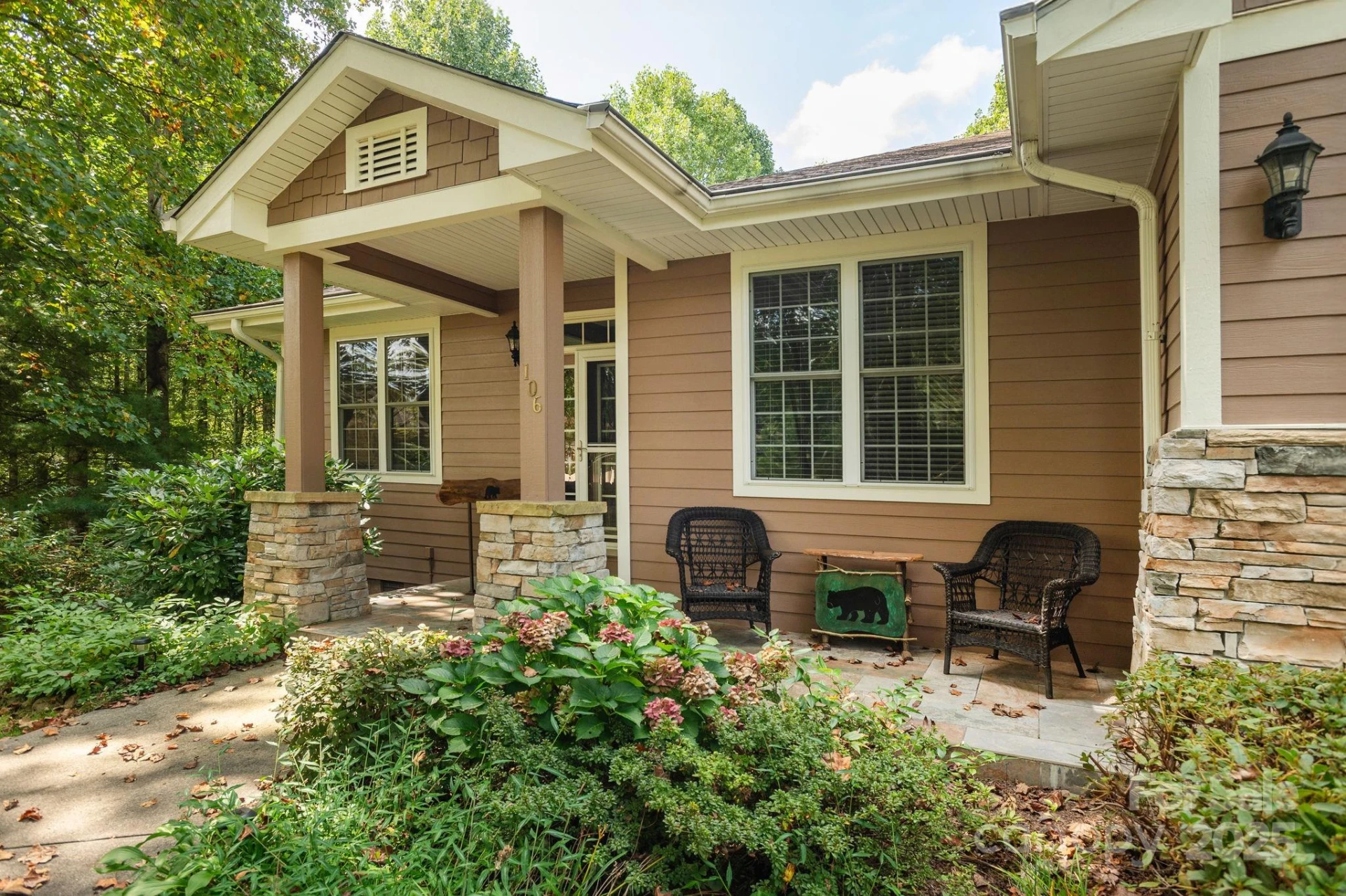 106 Chancery Court - Photo 2