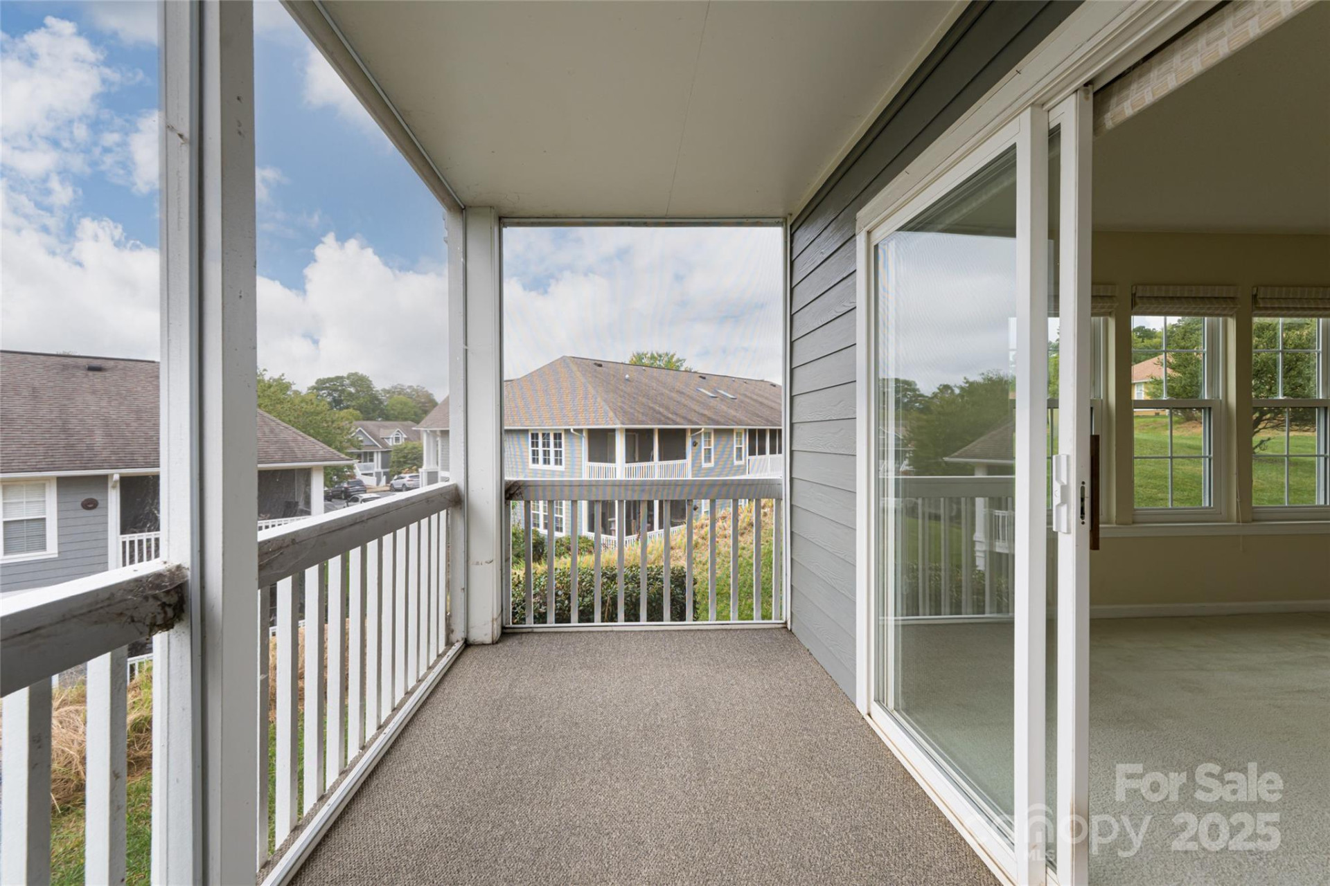 4805 Breakers Lane - Photo 15