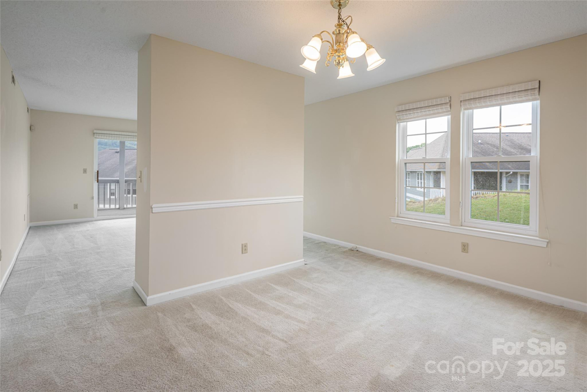 4805 Breakers Lane - Photo 8