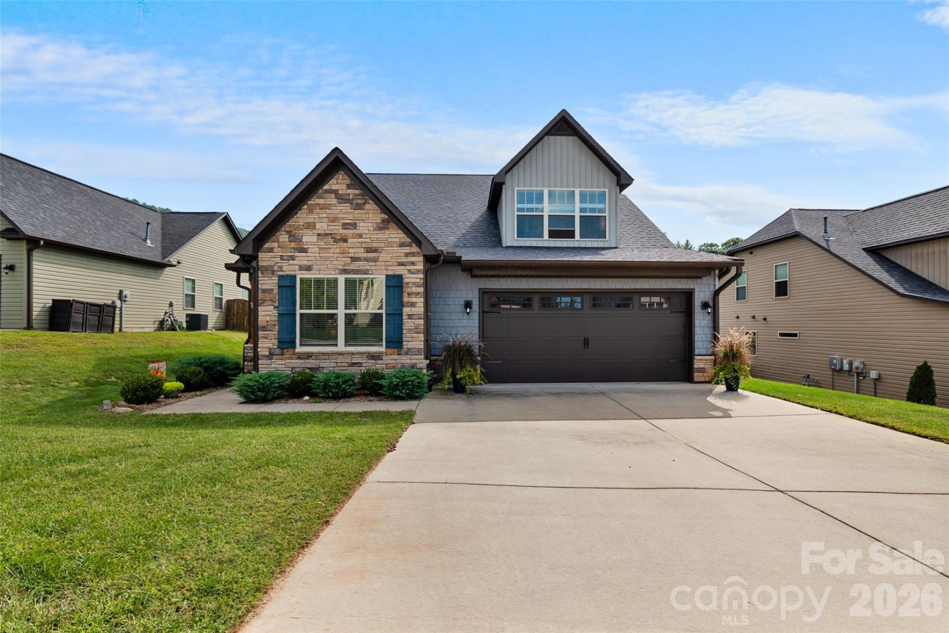 190 Water Leaf Drive - Photo 4