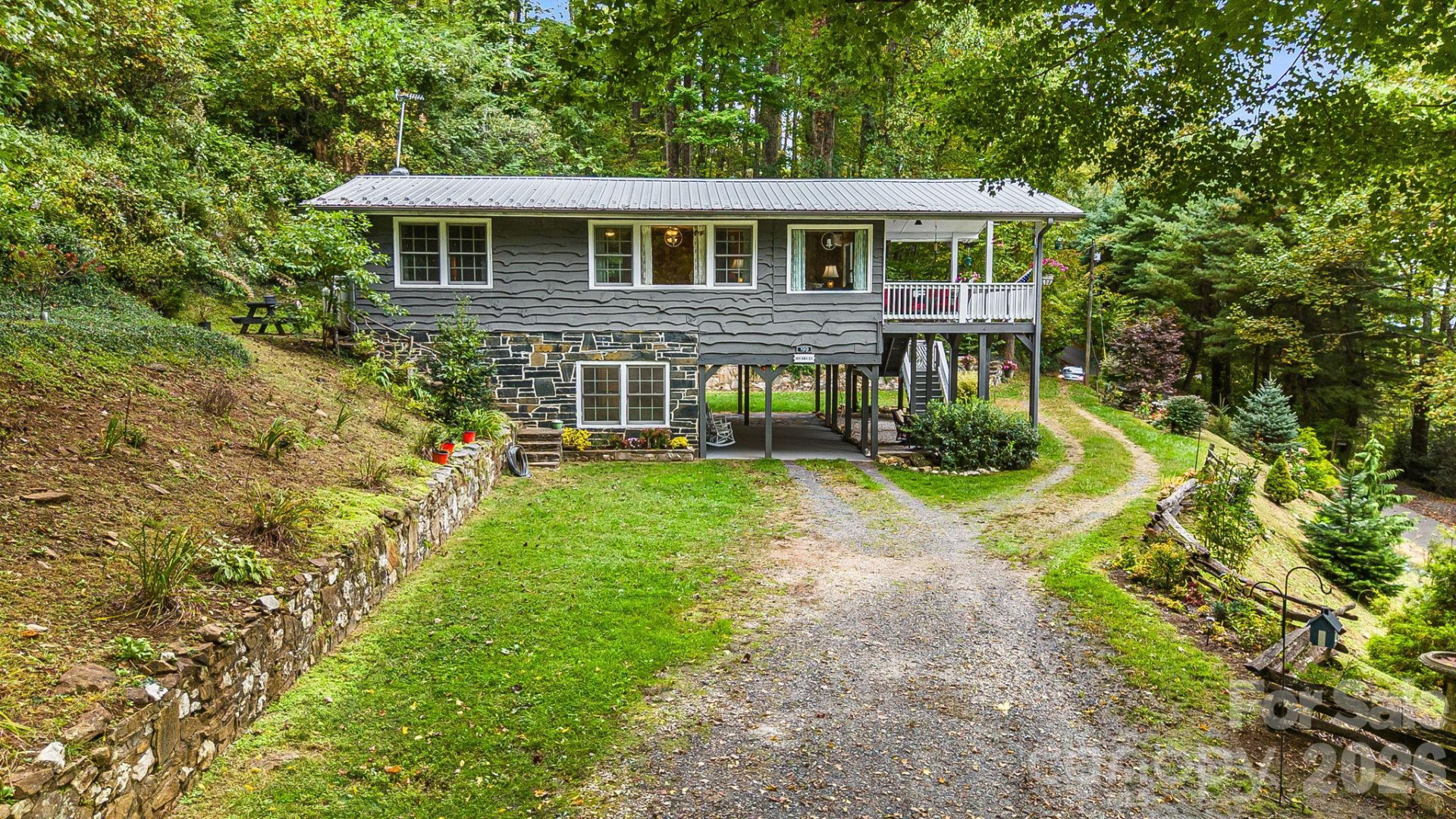 199 Alpine Drive - Photo 2