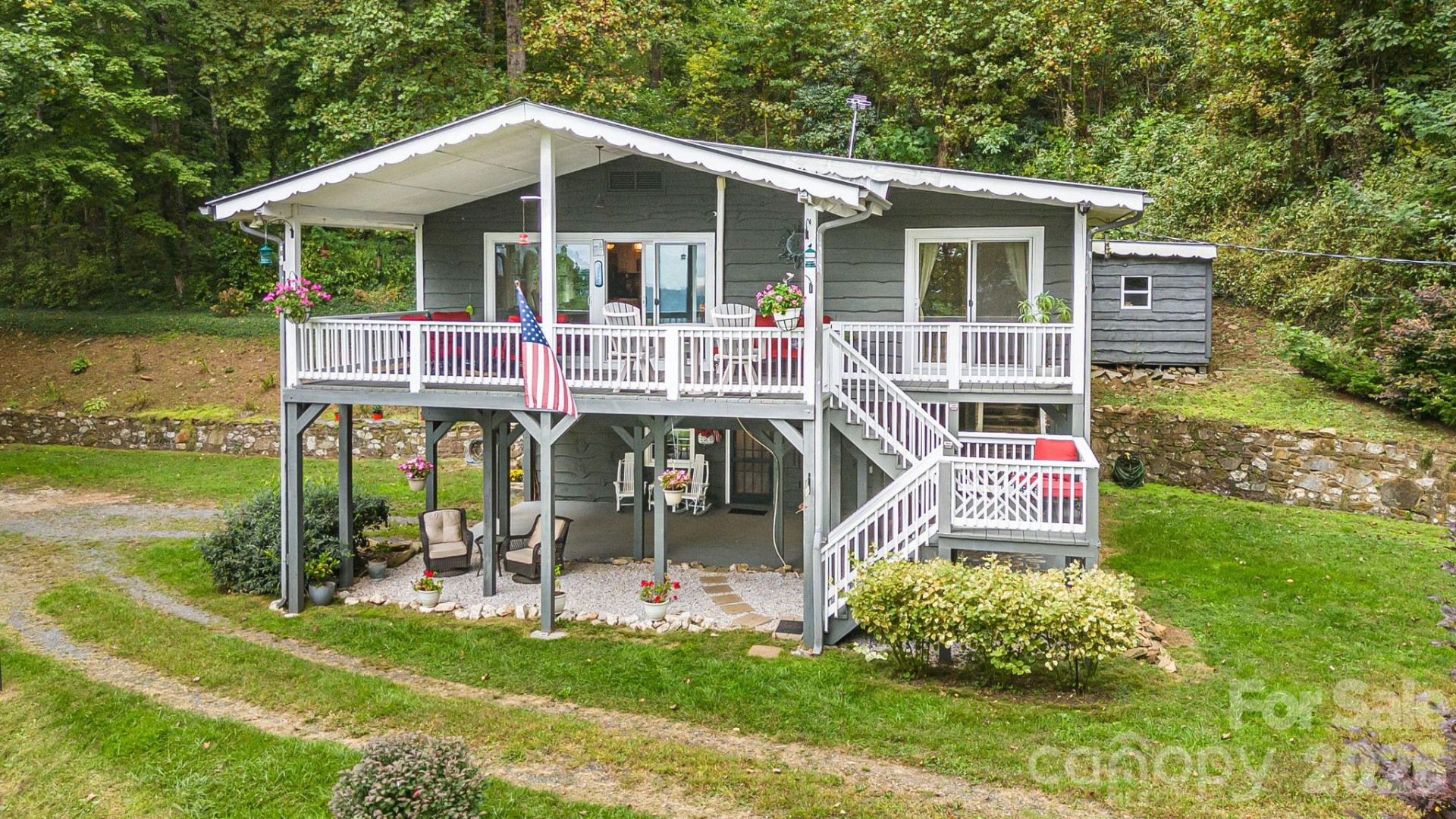 199 Alpine Drive - Photo 3