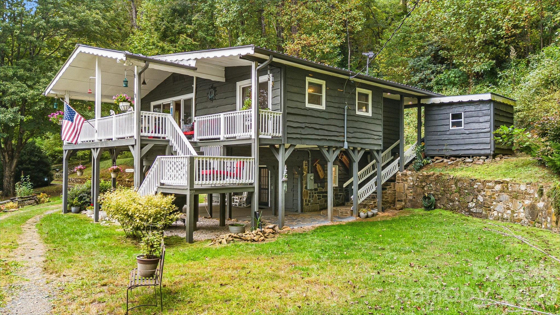 199 Alpine Drive - Photo 4