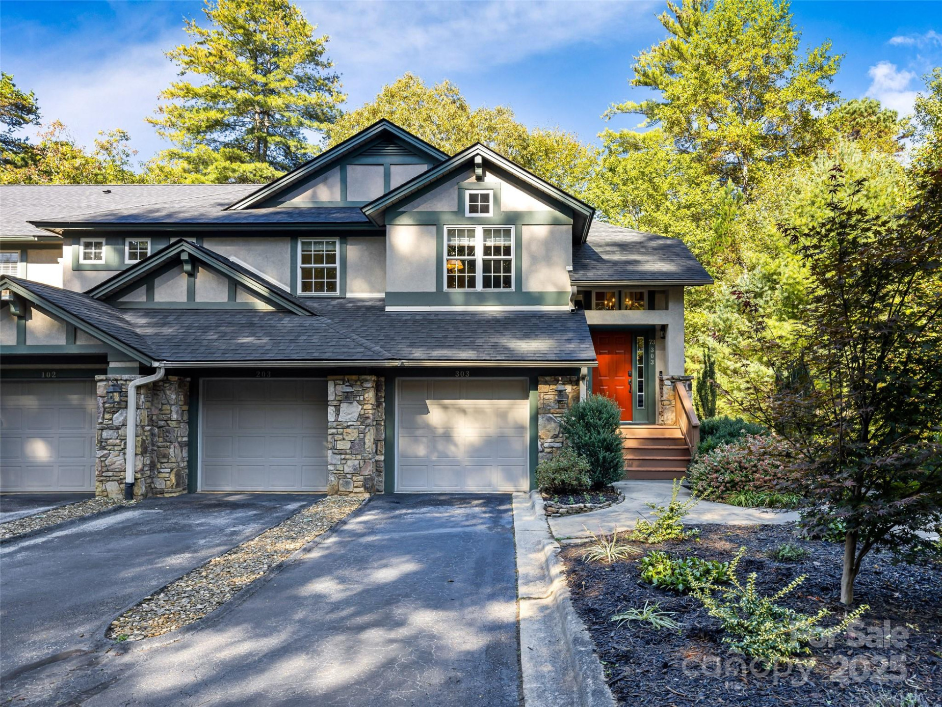 73 Ridgetop Circle #303 - Photo 2