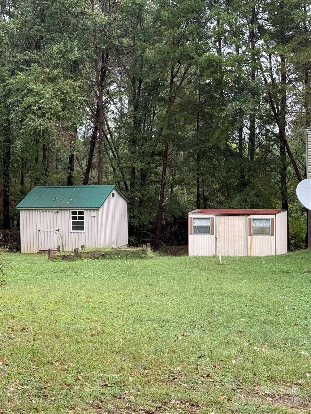 223 Green Acres Road - Photo 3