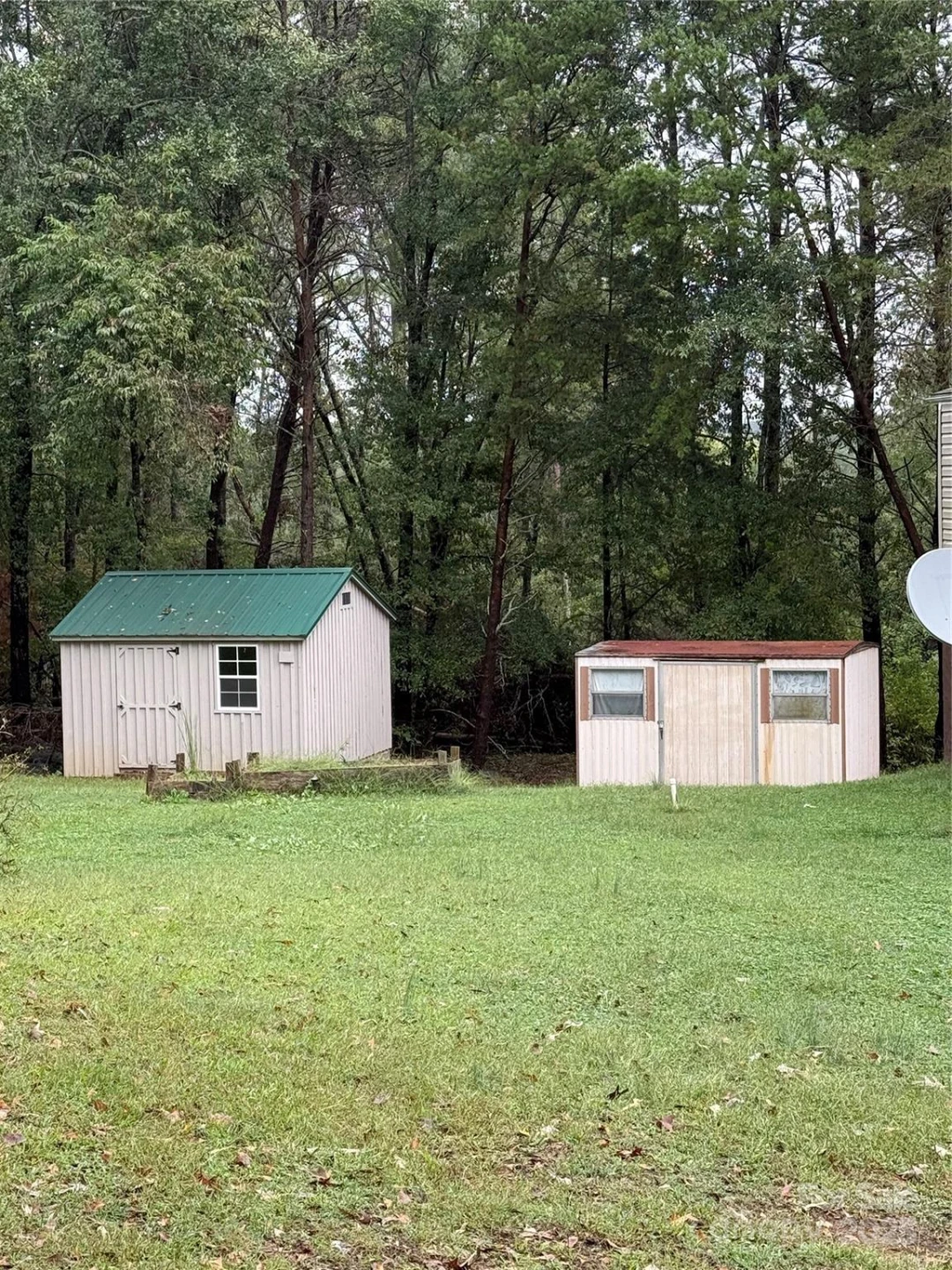 223 Green Acres Road - Photo 3