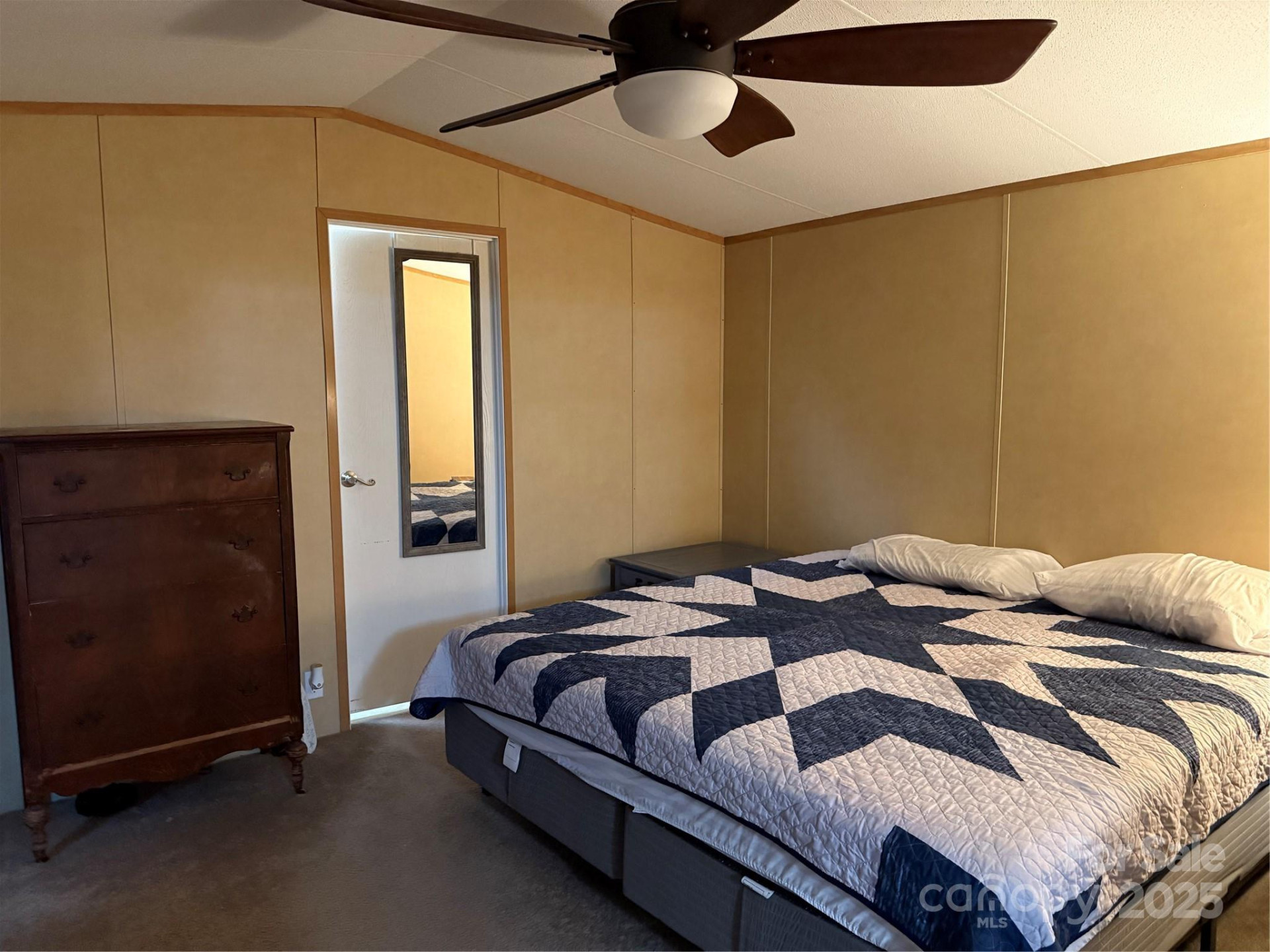 223 Green Acres Road - Photo 8