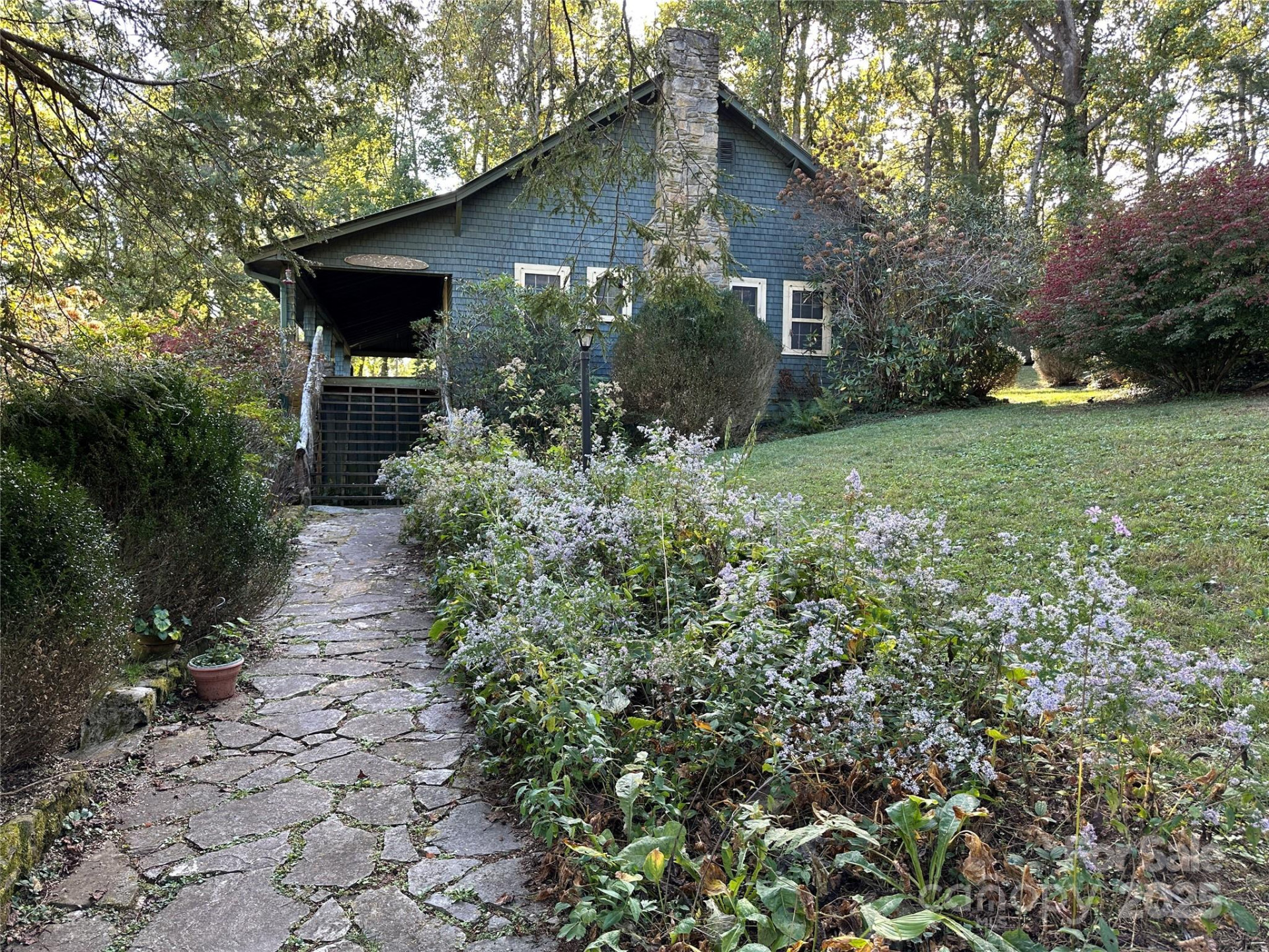 16 Osborn Knob Road - Photo 3