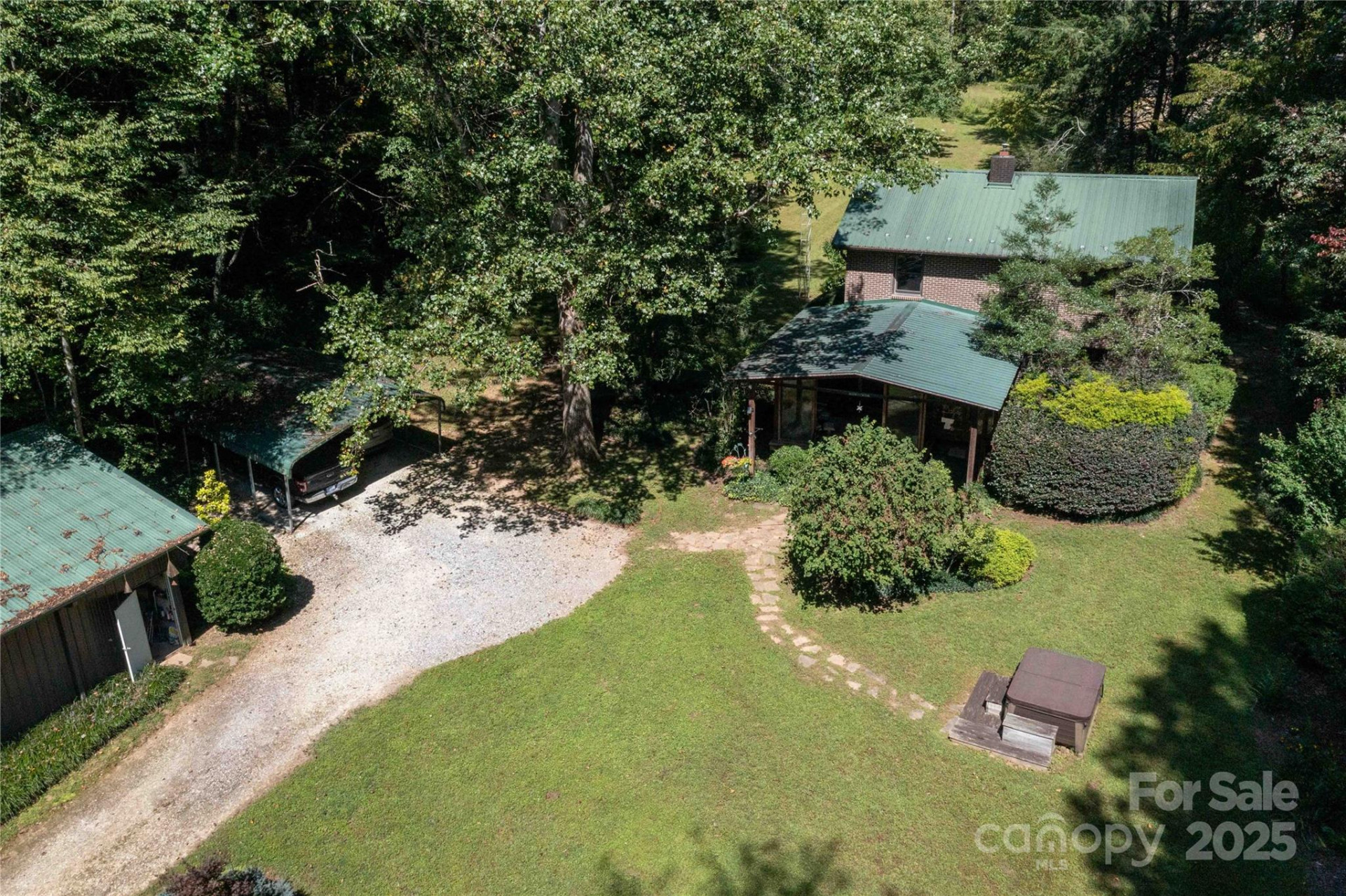 7825 Buck Creek Road - Photo 5