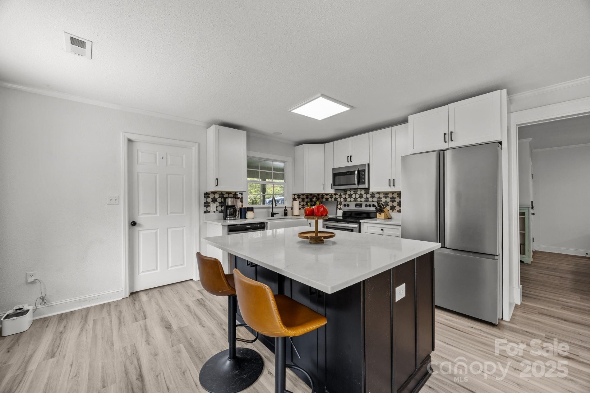 1225 Gilbert Street - Photo 15