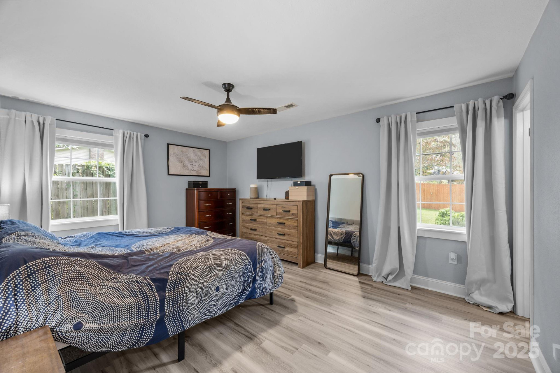 1225 Gilbert Street - Photo 25