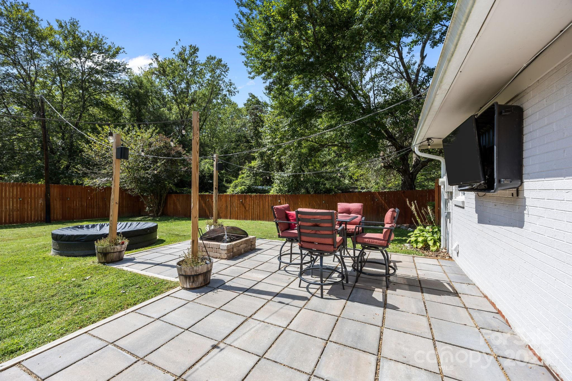 1225 Gilbert Street - Photo 35