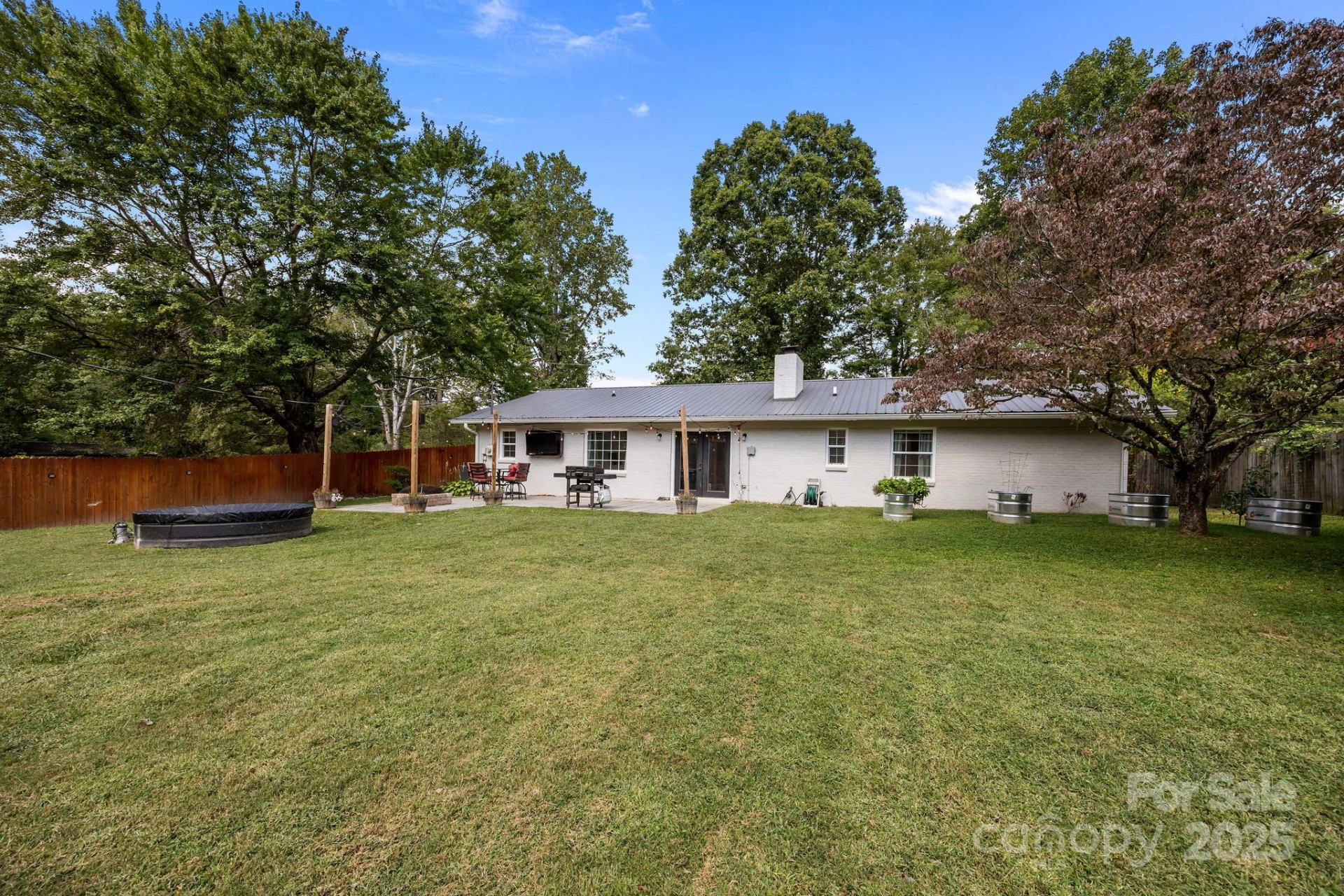 1225 Gilbert Street - Photo 38