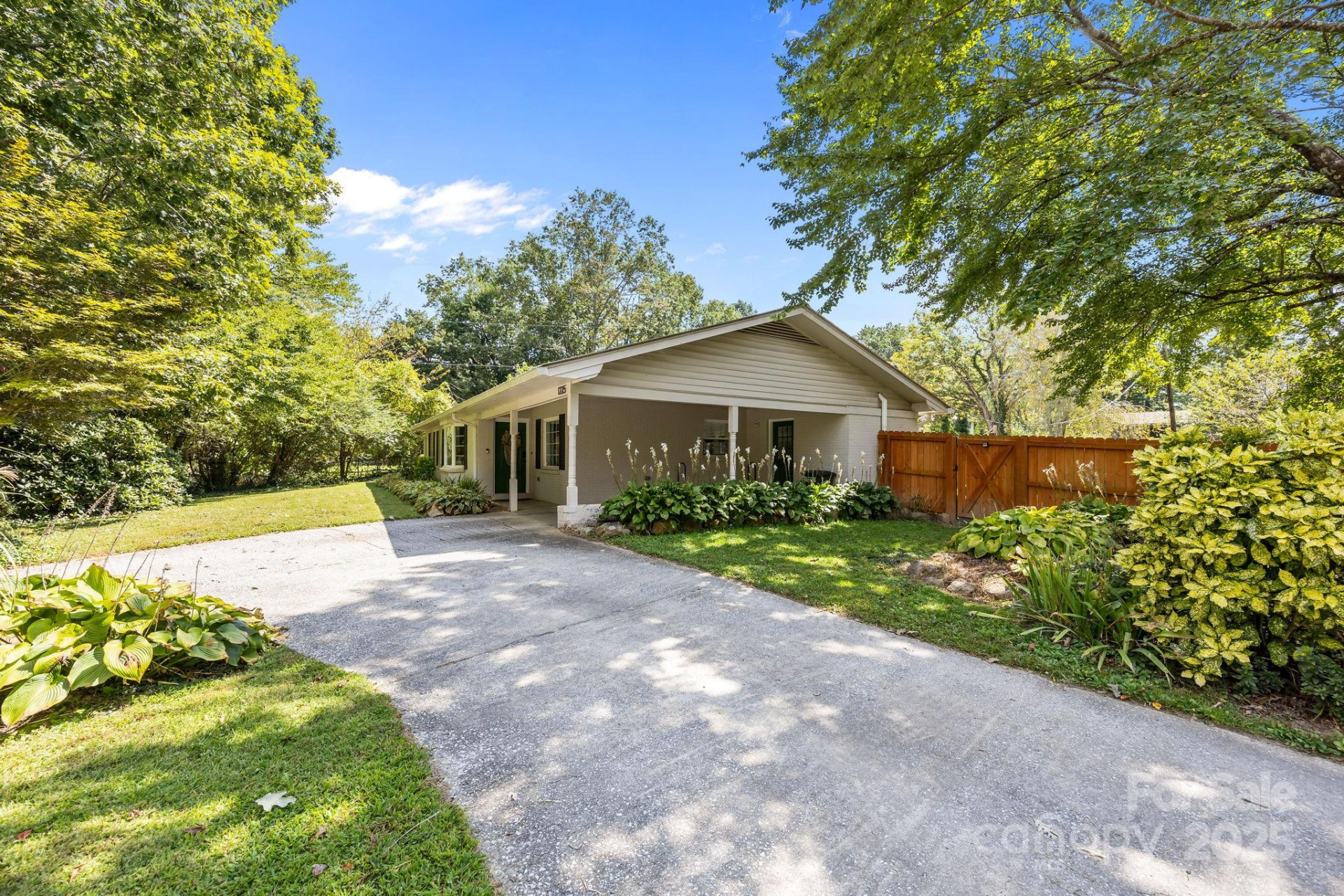 1225 Gilbert Street - Photo 44