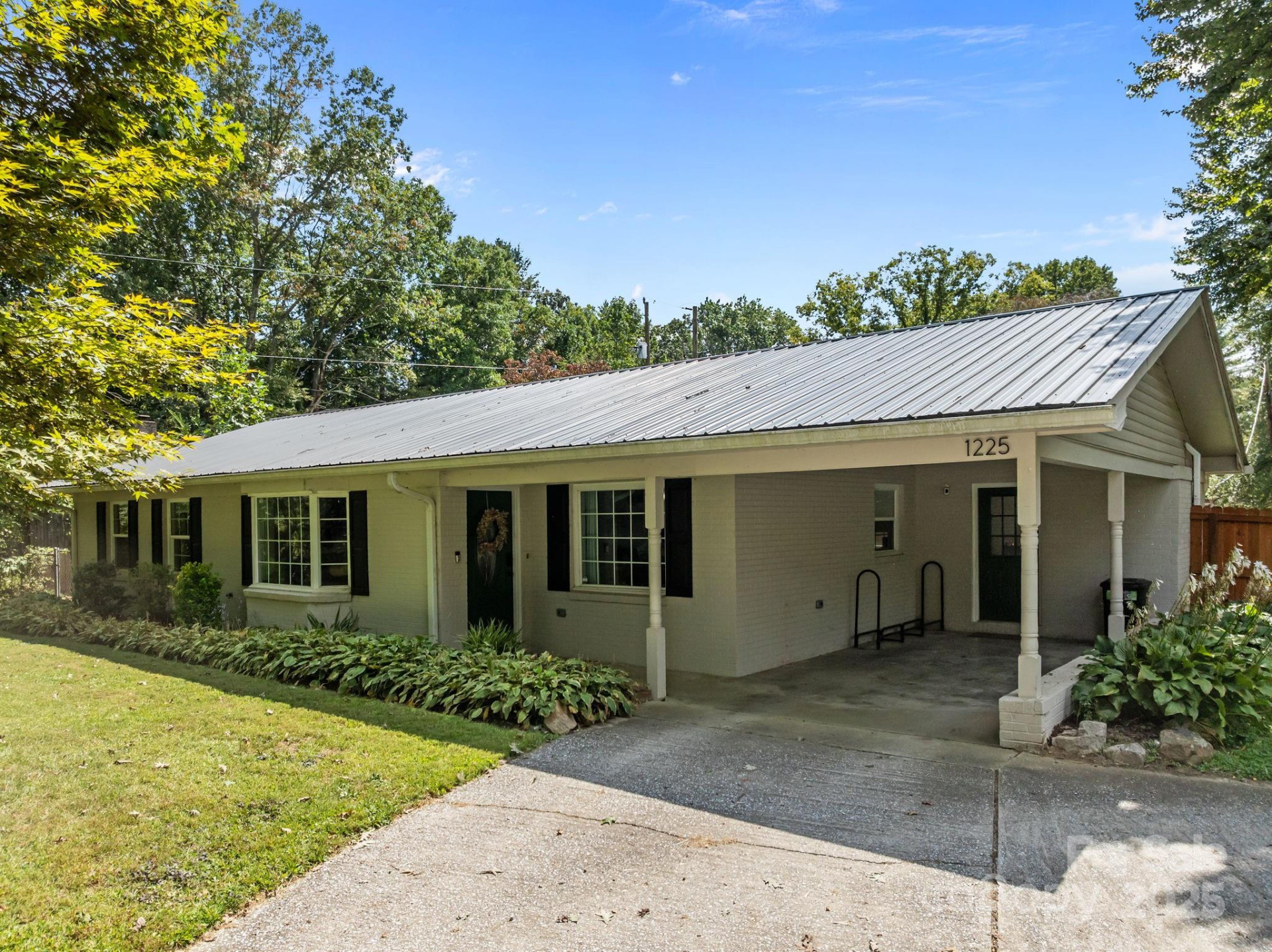 1225 Gilbert Street - Photo 45