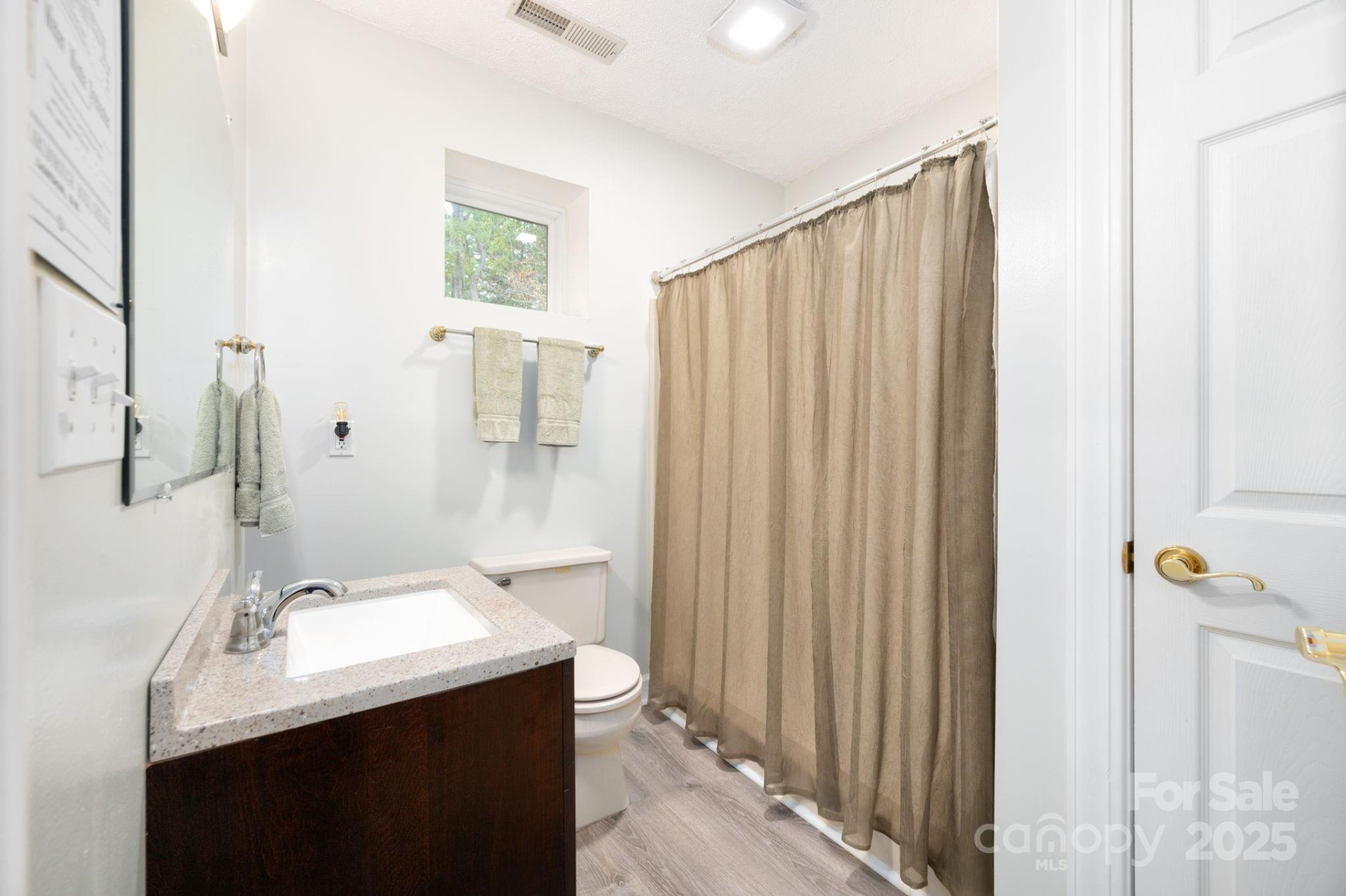 37 New Cross North None - Photo 18