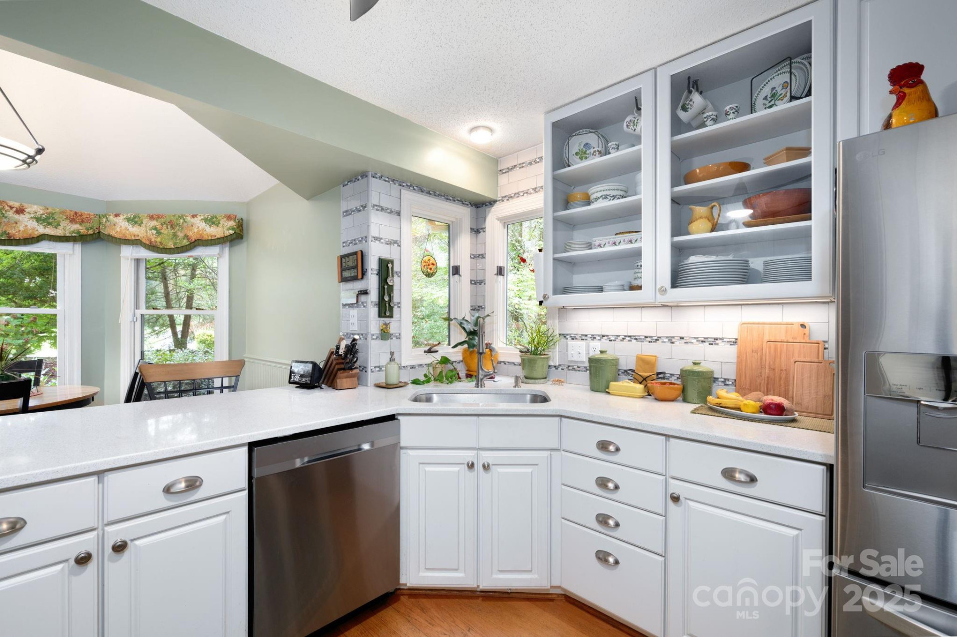 37 New Cross North None - Photo 6