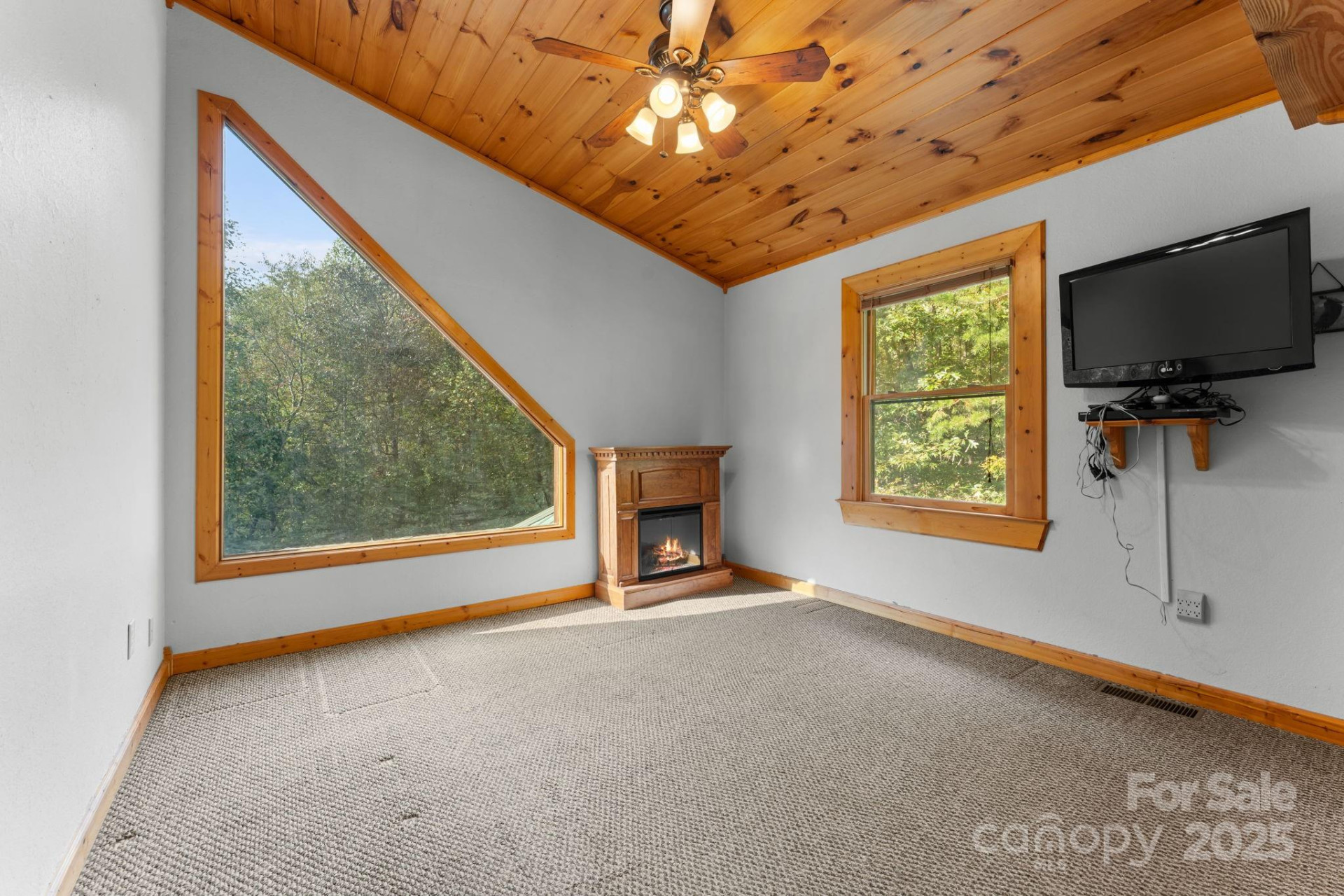 80 Slow Lane - Photo 34