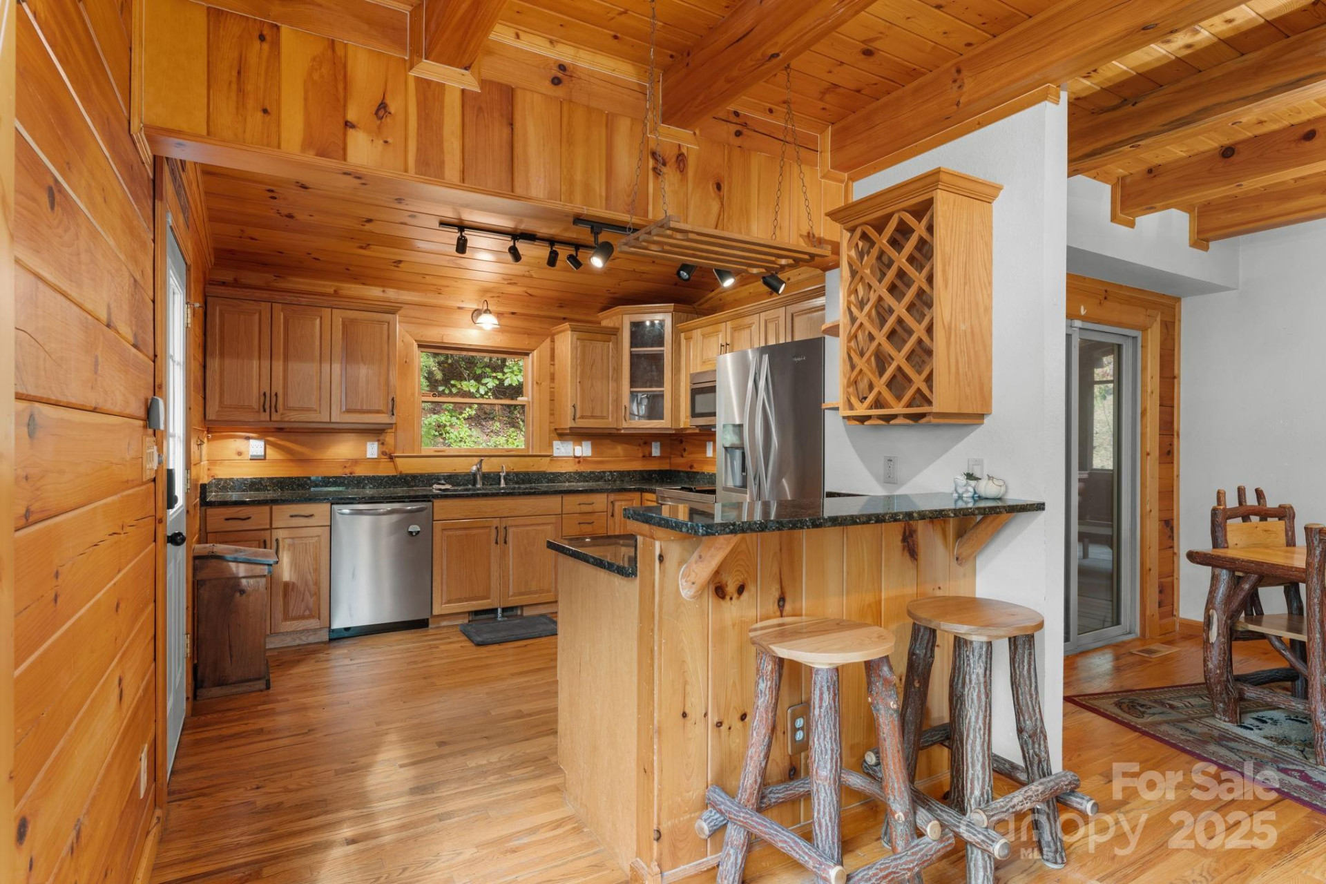 80 Slow Lane - Photo 10