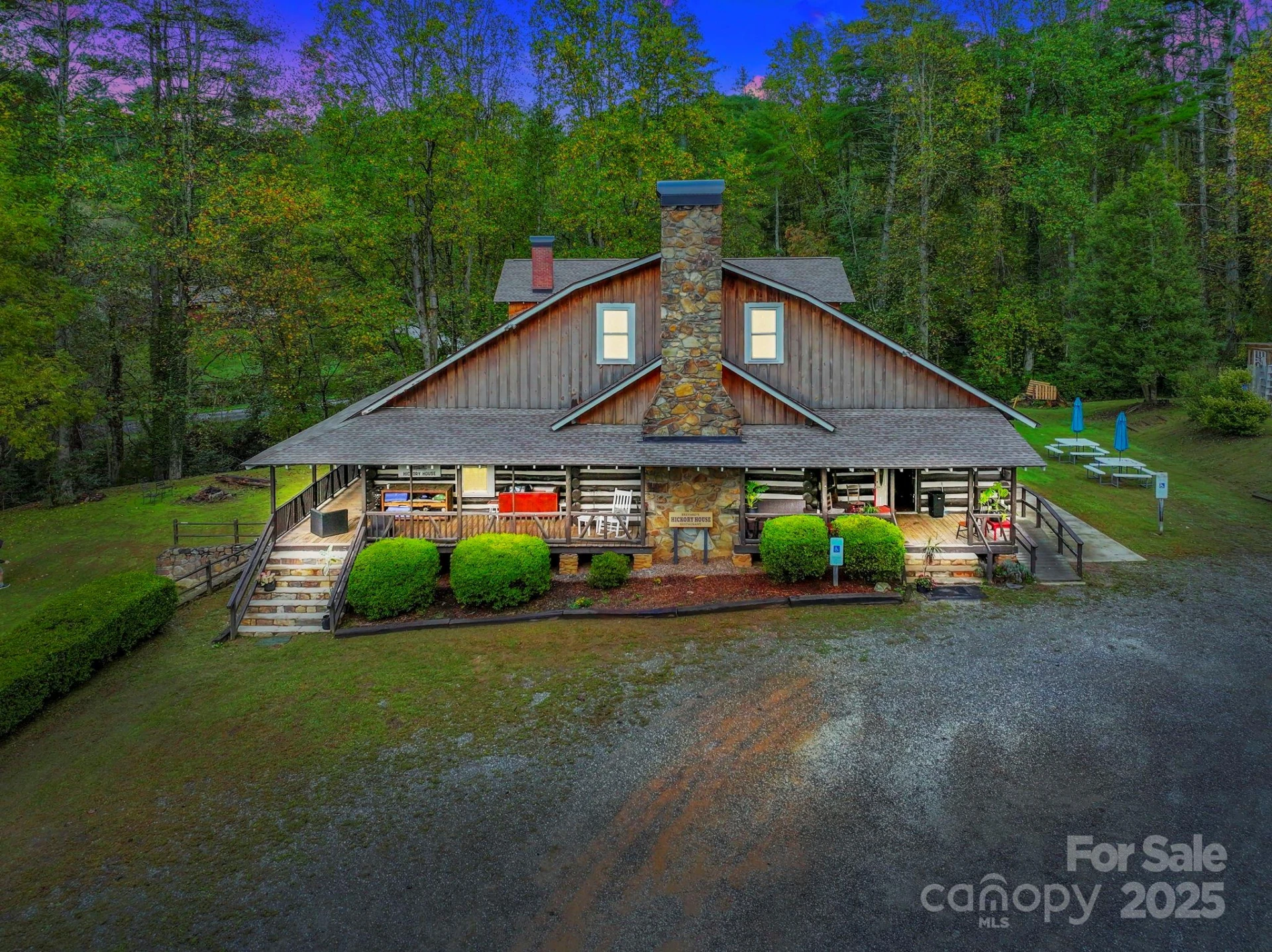 1196 Country Club Road