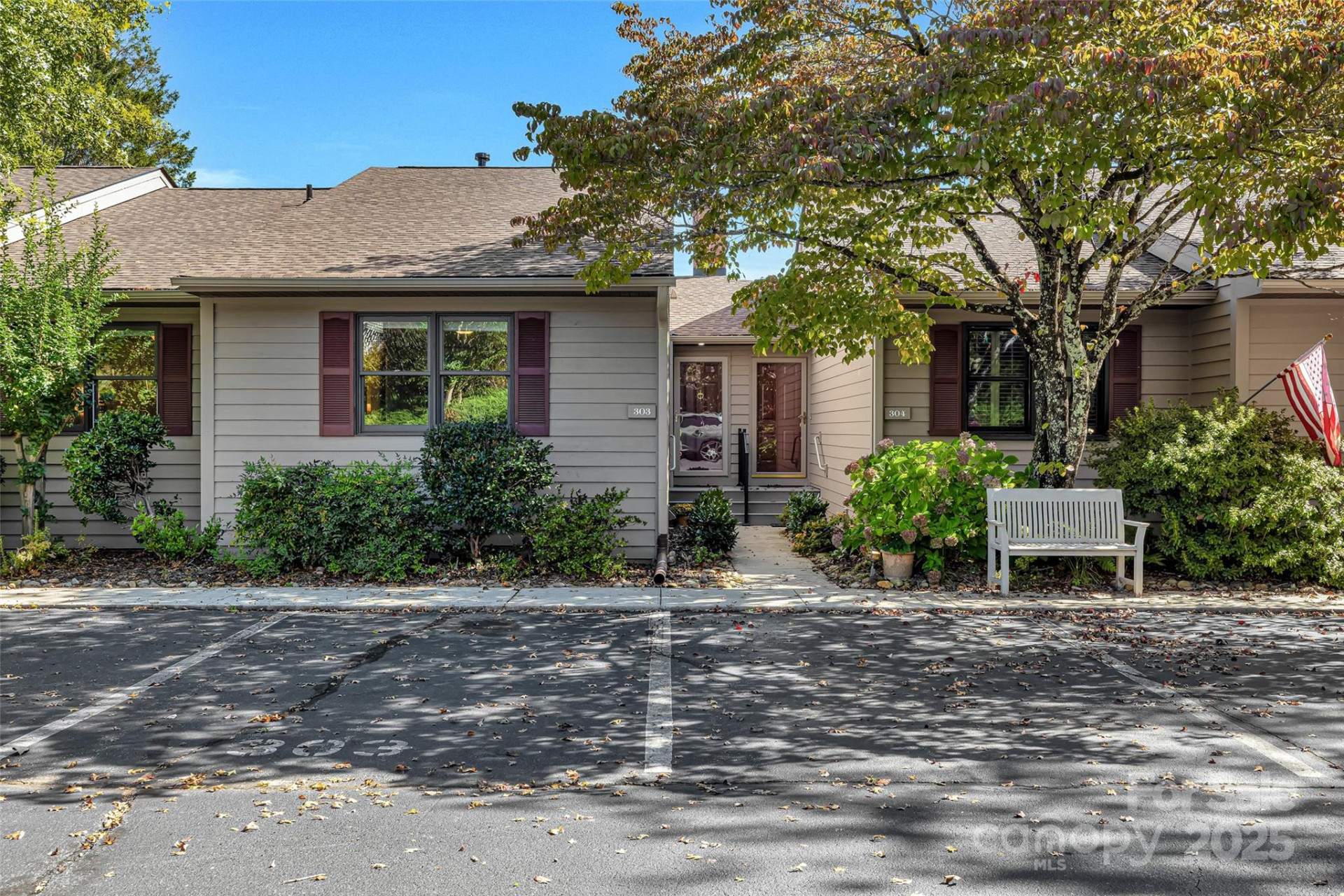 77 Chestnut Street #303