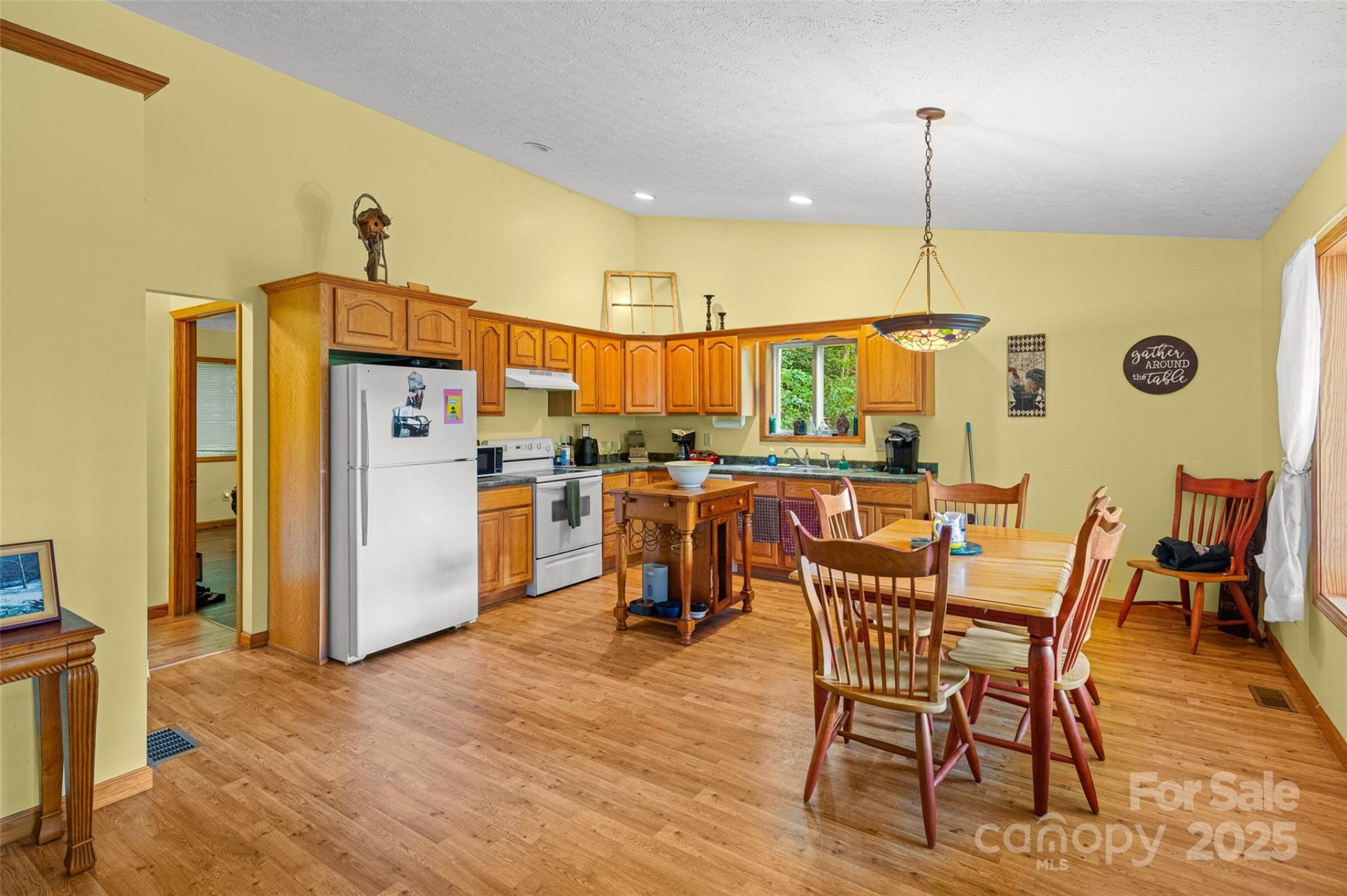 1465 Maple Springs Drive - Photo 11