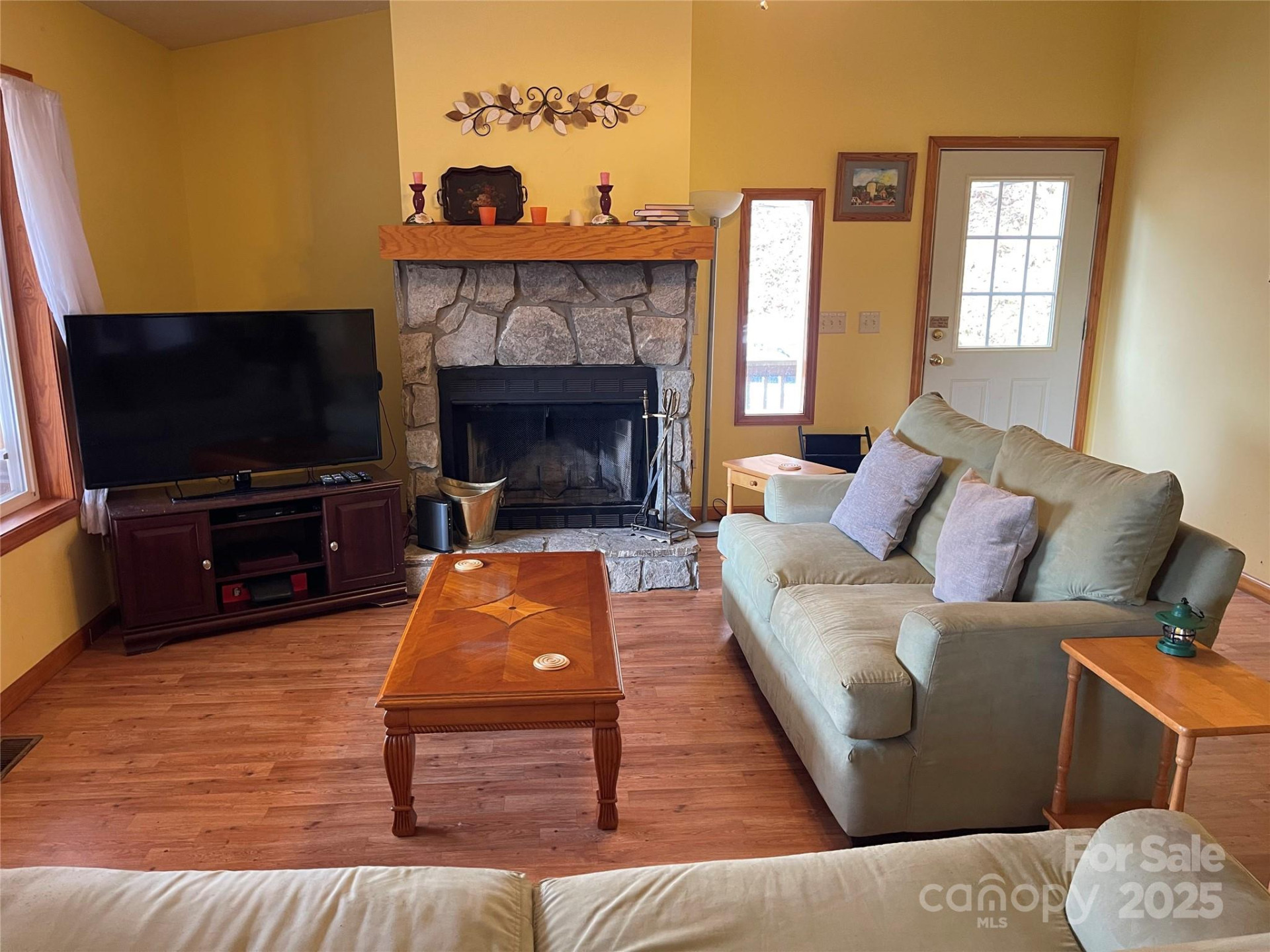 1465 Maple Springs Drive - Photo 14