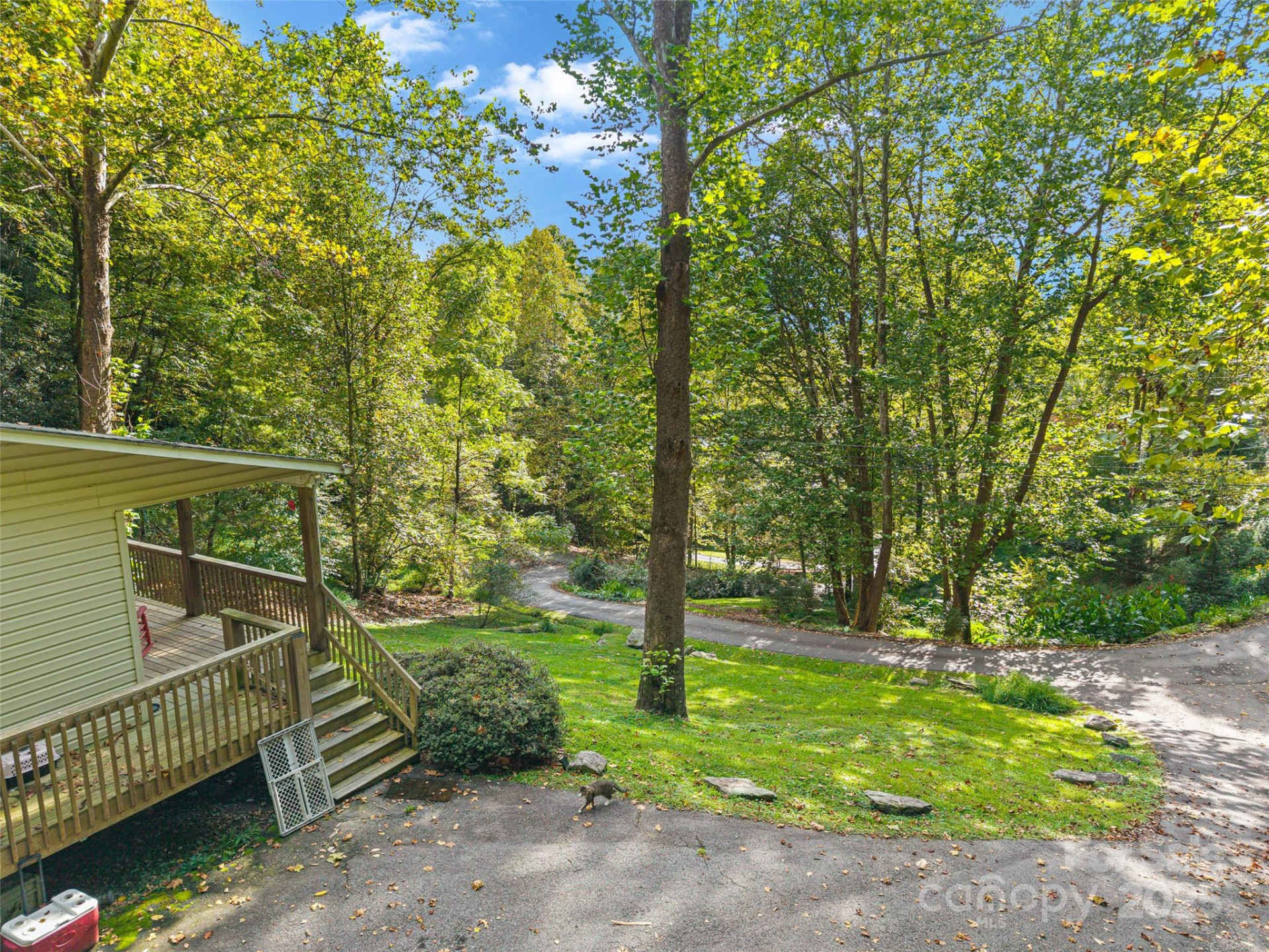 1465 Maple Springs Drive - Photo 5