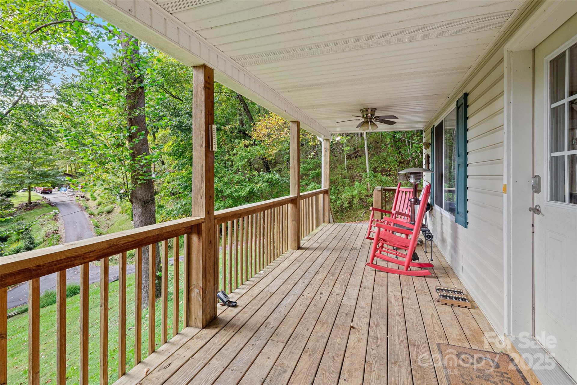 1465 Maple Springs Drive - Photo 9
