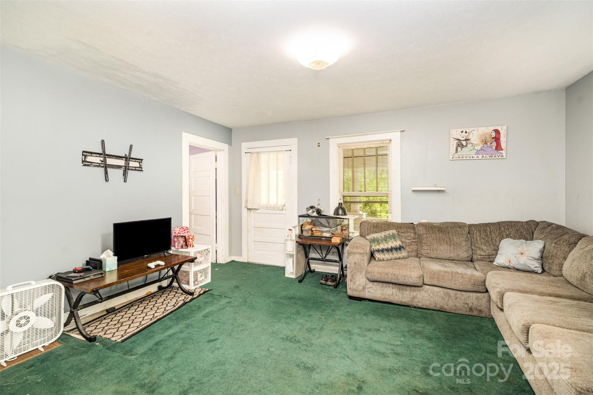 1245 Harrison Loop - Photo 3