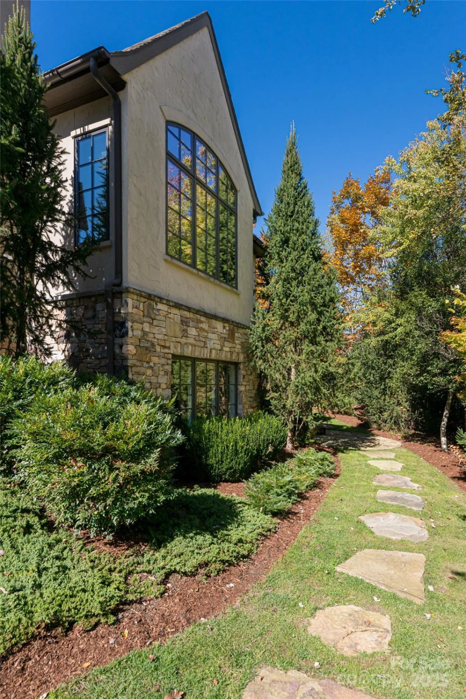 10 Fairsted Drive - Photo 39