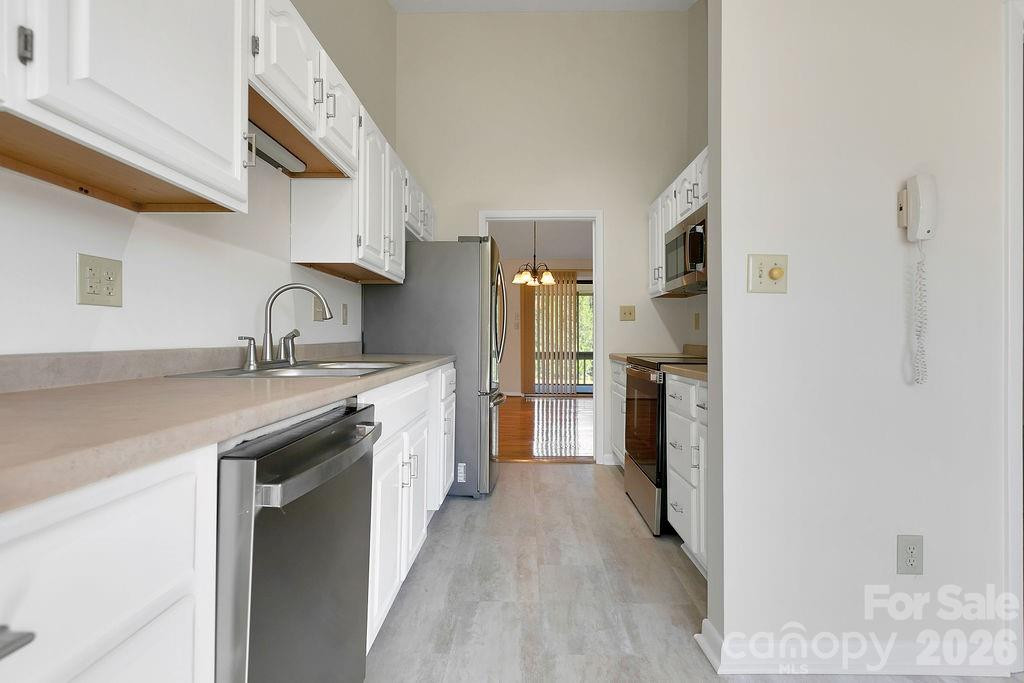 157 Glen Cannon Point #3 - Photo 12