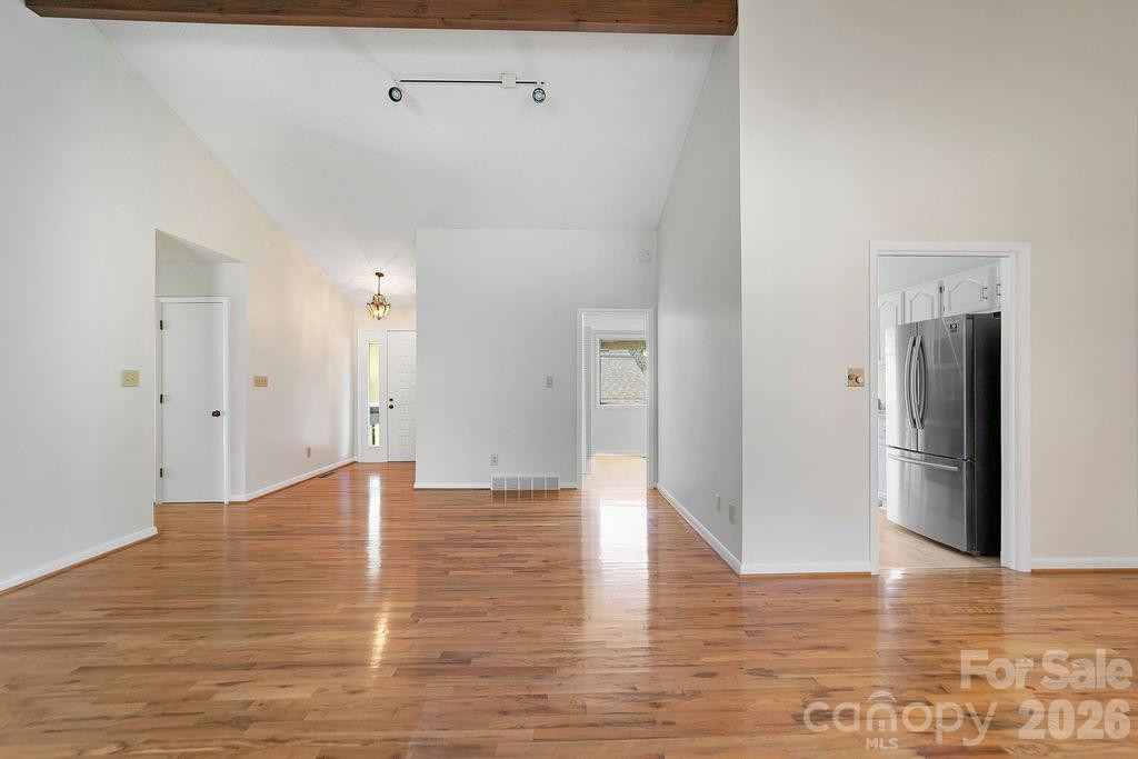 157 Glen Cannon Point #3 - Photo 15