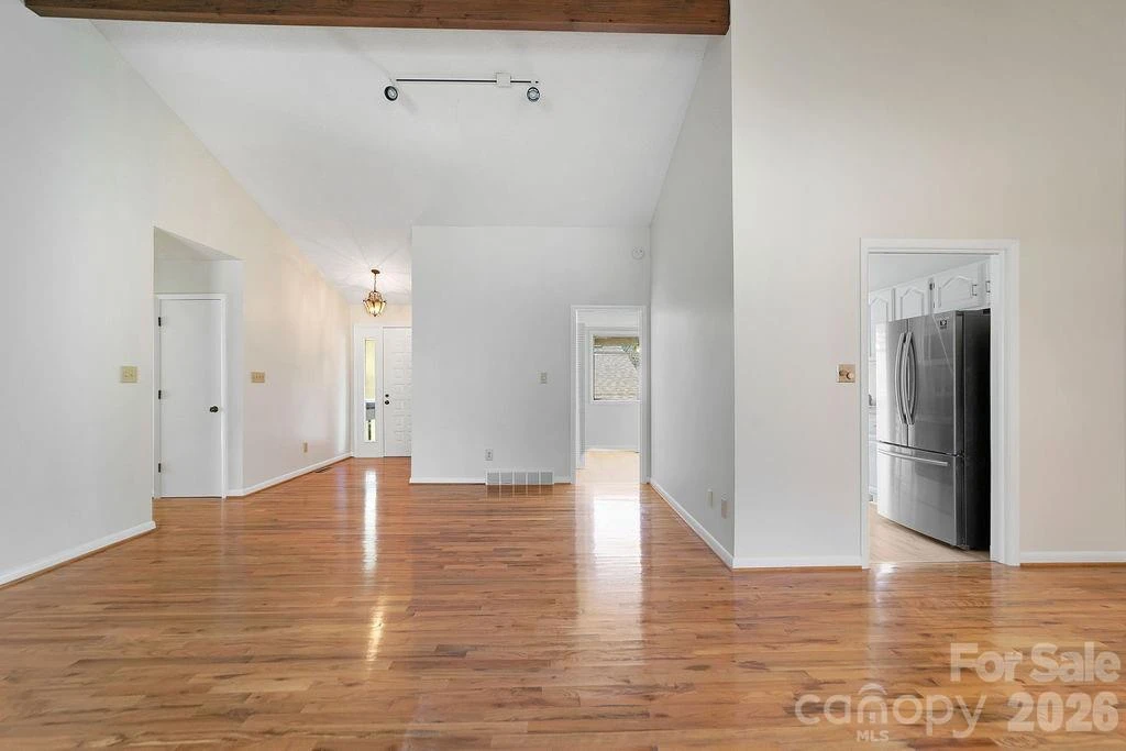 157 Glen Cannon Point #3 - Photo 15