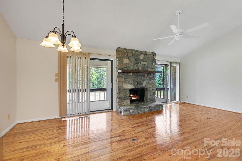 157 Glen Cannon Point #3 - Photo 18