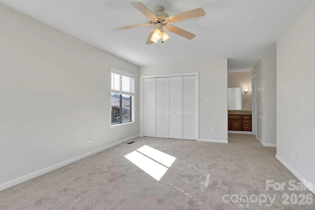 157 Glen Cannon Point #3 - Photo 31