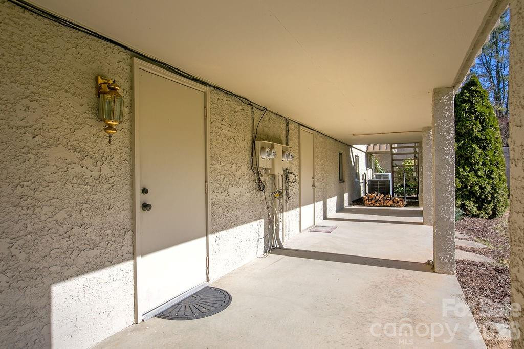 157 Glen Cannon Point #3 - Photo 38