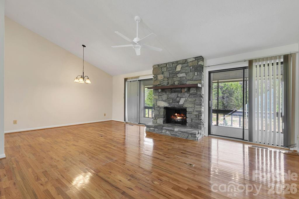 157 Glen Cannon Point #3 - Photo 5