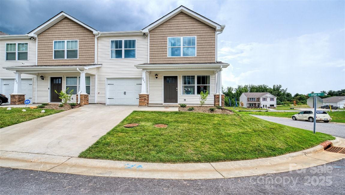 120 Clear Creek Lane